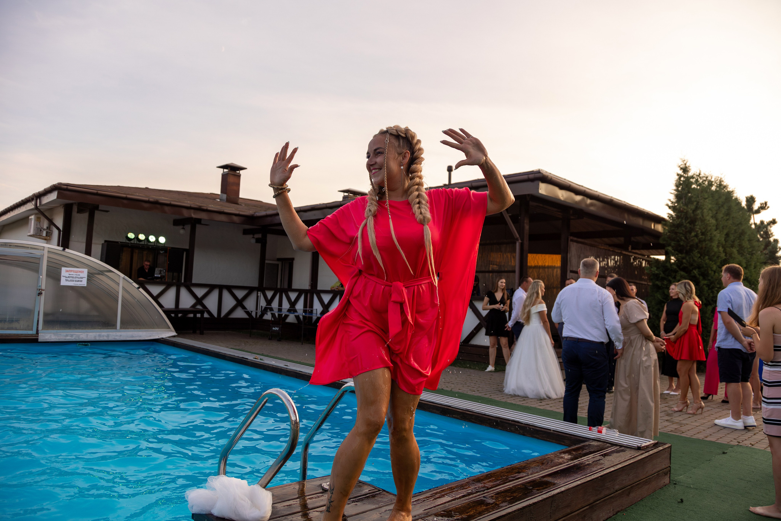 Свадебная фотосессия Дениса и Юли. Профессиональный интерьерный и репортажный фотограф Минск и РБ. Максим Орлов