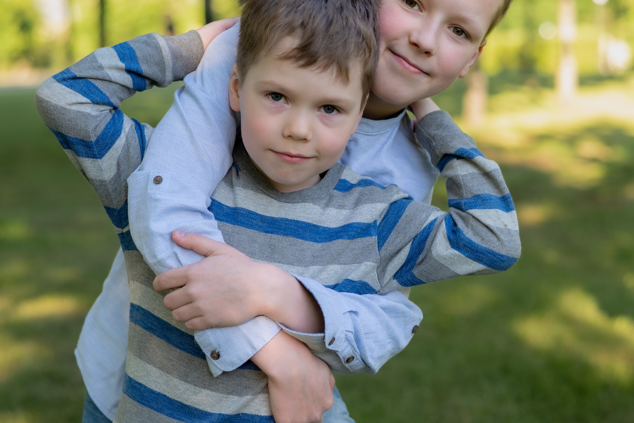 Илья и Аня, а также Кирилл, Андрей и Даша. Профессиональный интерьерный и репортажный фотограф Минск и РБ. Максим Орлов