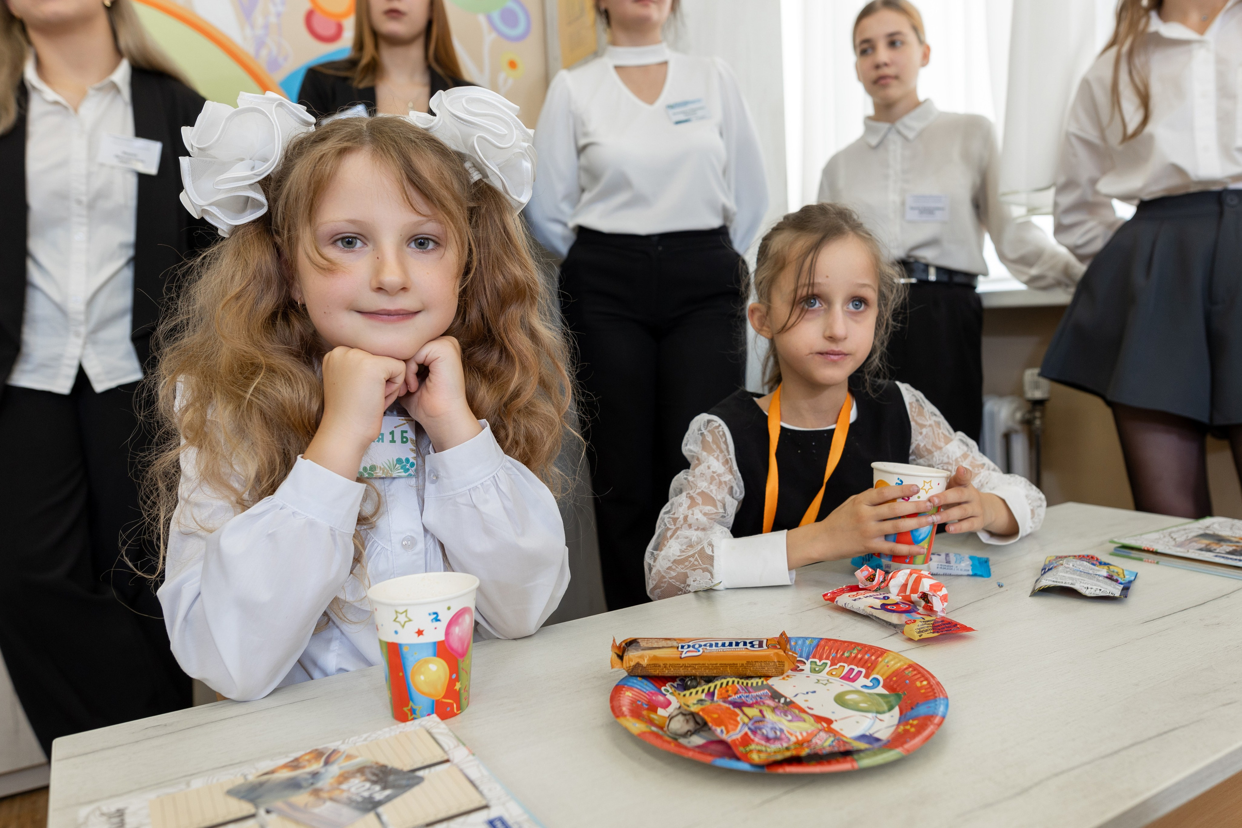 Линейка 1-го сентября. Профессиональный интерьерный и репортажный фотограф Минск и РБ. Максим Орлов