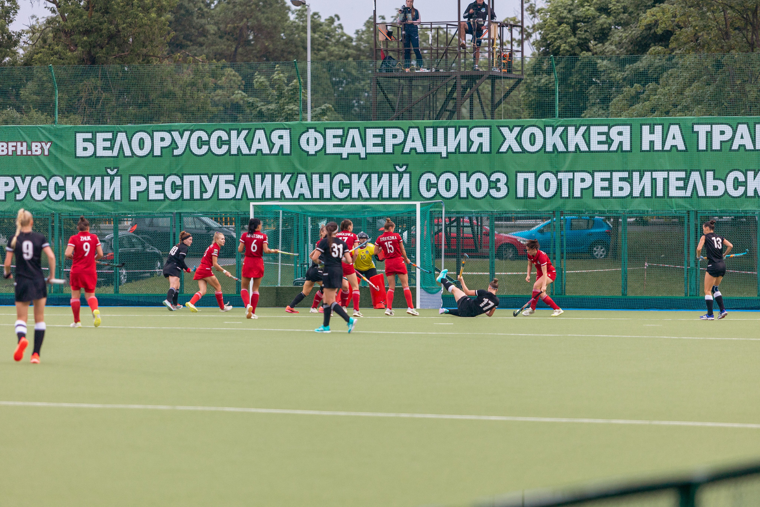 Хоккей на траве. Девушки. ХК Минск — ХК Виктория (Смолевичи) 10.06.2024. Профессиональный интерьерный и репортажный фотограф Минск и РБ. Максим Орлов