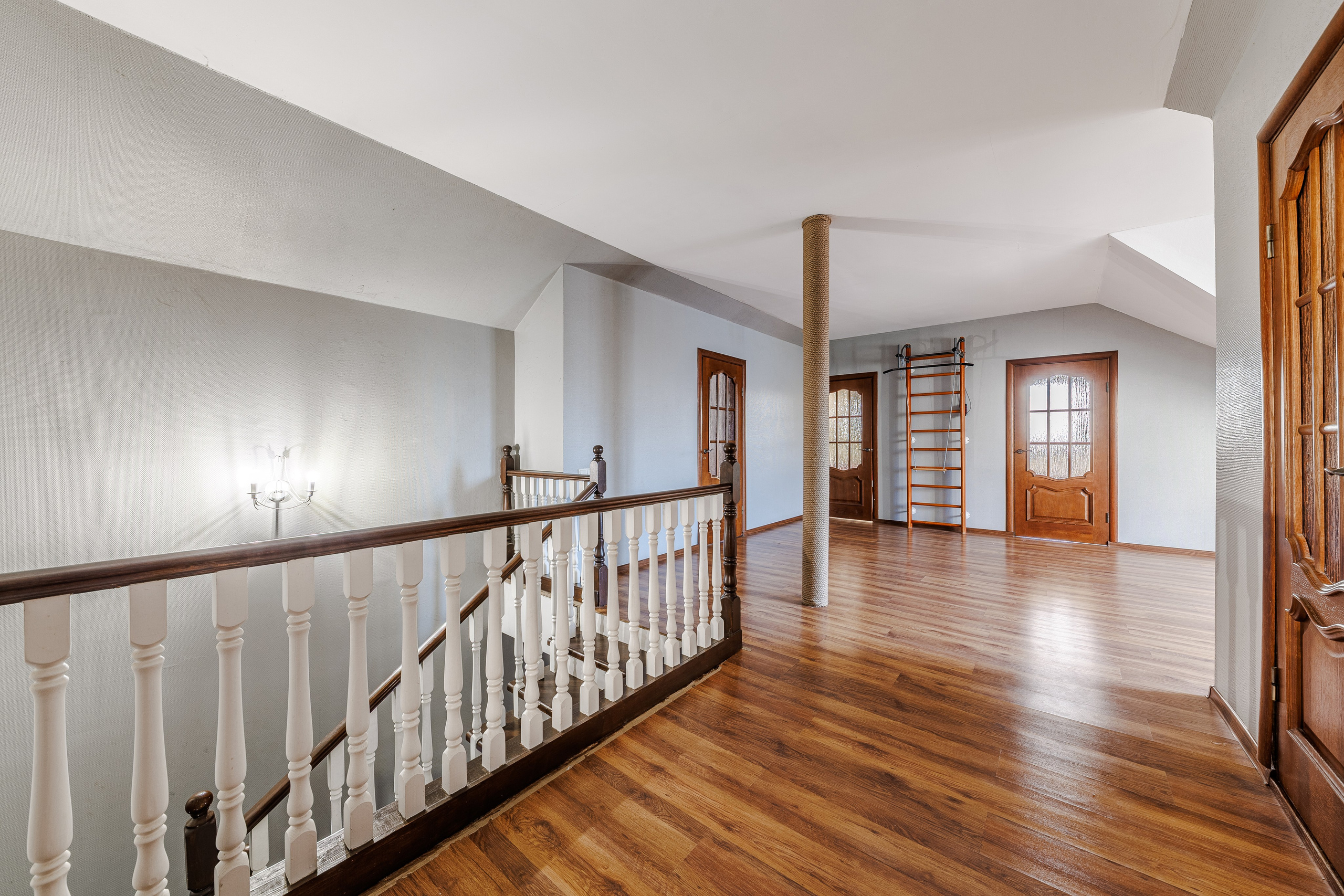 Частный дом. Для продажи. Профессиональный интерьерный и репортажный фотограф Минск и РБ. Максим Орлов