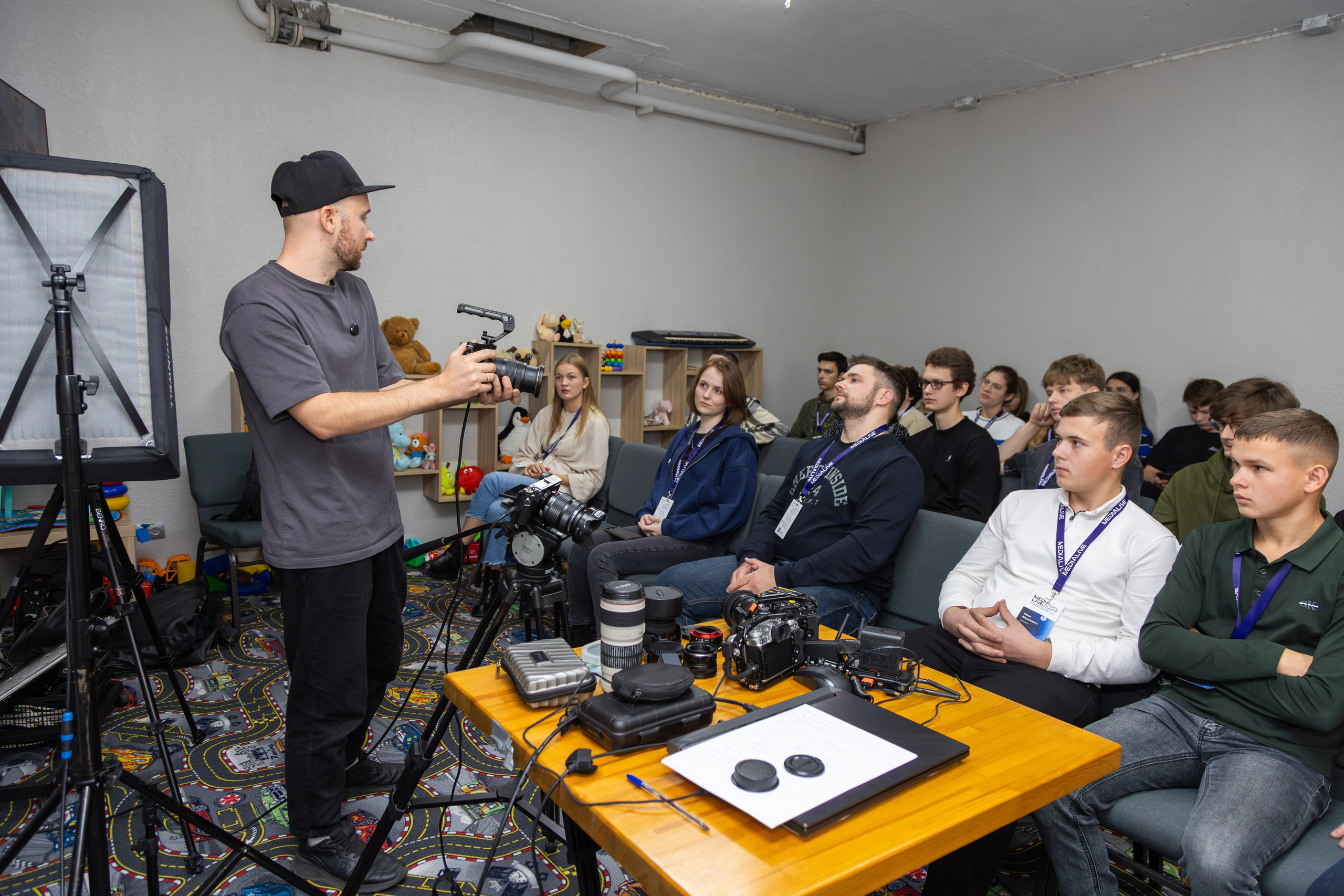 Конференция Medialive 2024. День второй. Профессиональный интерьерный и репортажный фотограф Минск и РБ. Максим Орлов