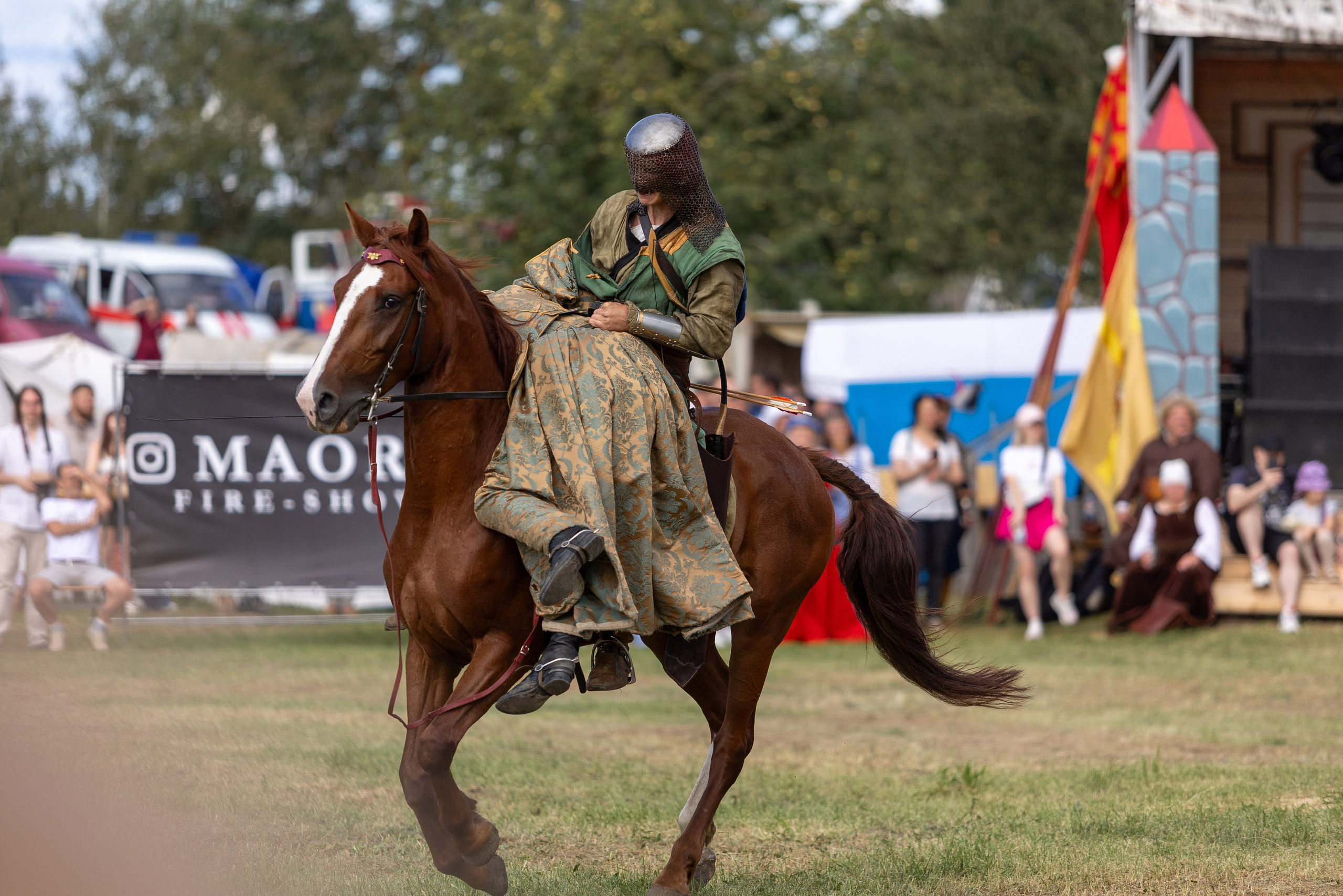 Рыцарский фест. Мстиславль. Профессиональный интерьерный и репортажный фотограф Минск и РБ. Максим Орлов