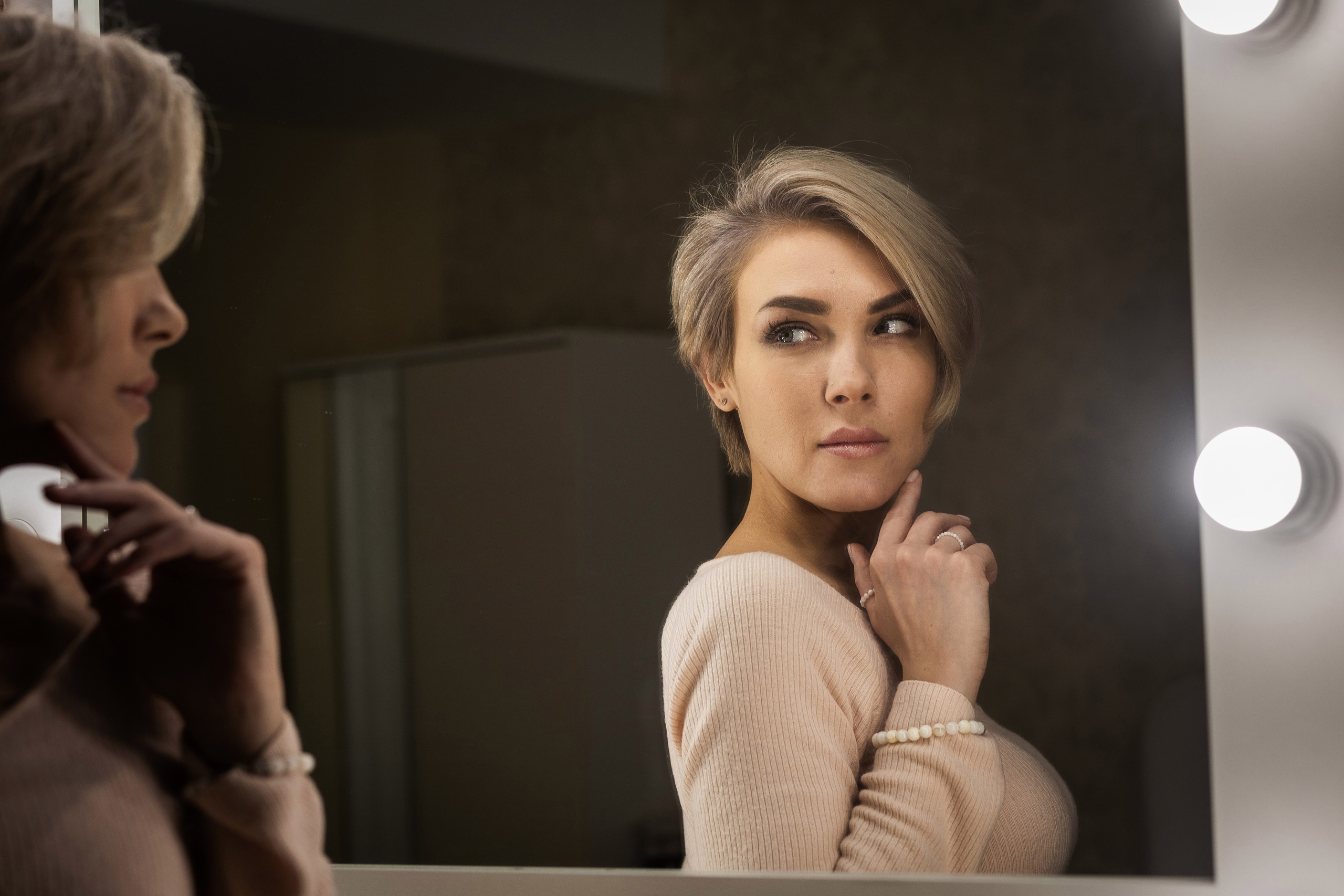 Реклама салона красоты «Манго». Профессиональный интерьерный и репортажный фотограф Минск и РБ. Максим Орлов