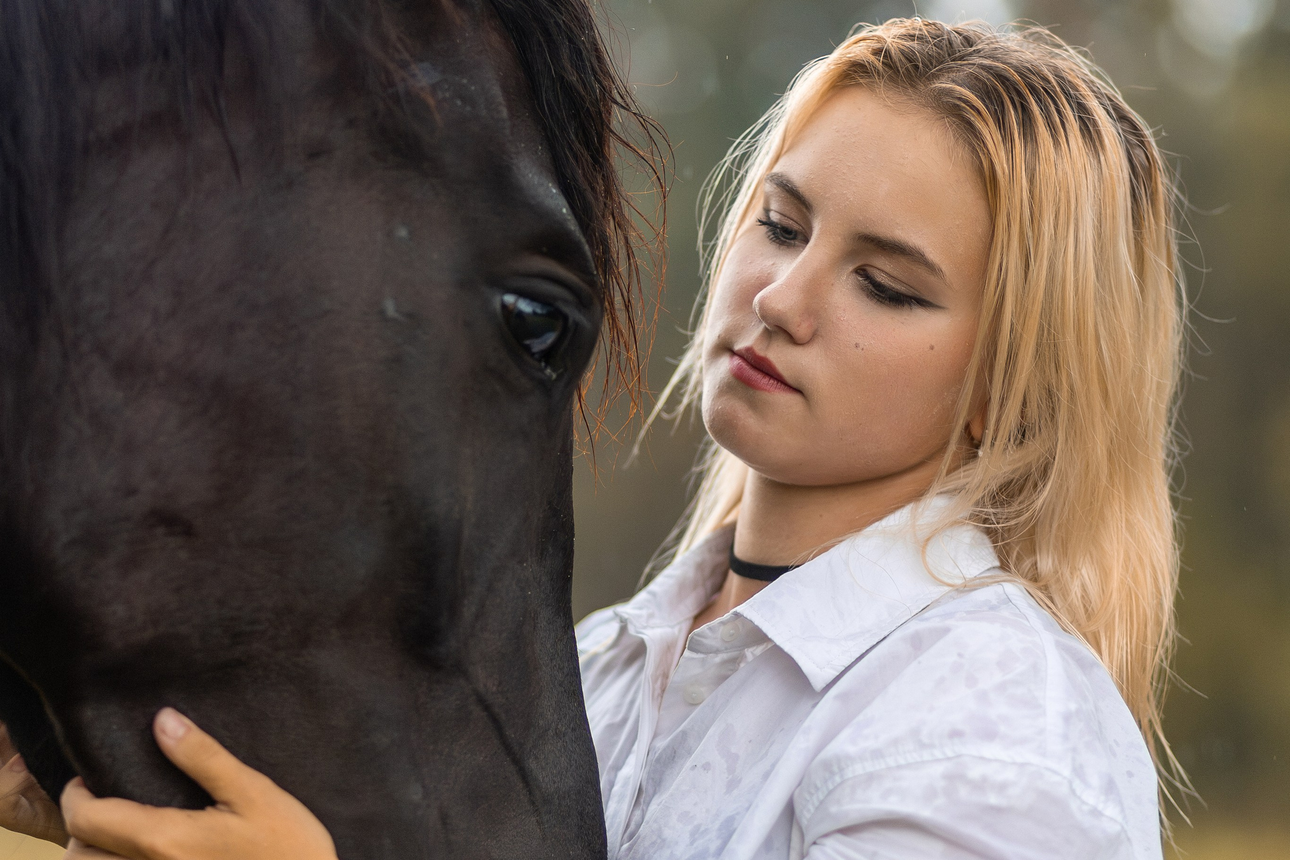 Аня с Касей. Профессиональный интерьерный и репортажный фотограф Минск и РБ. Максим Орлов