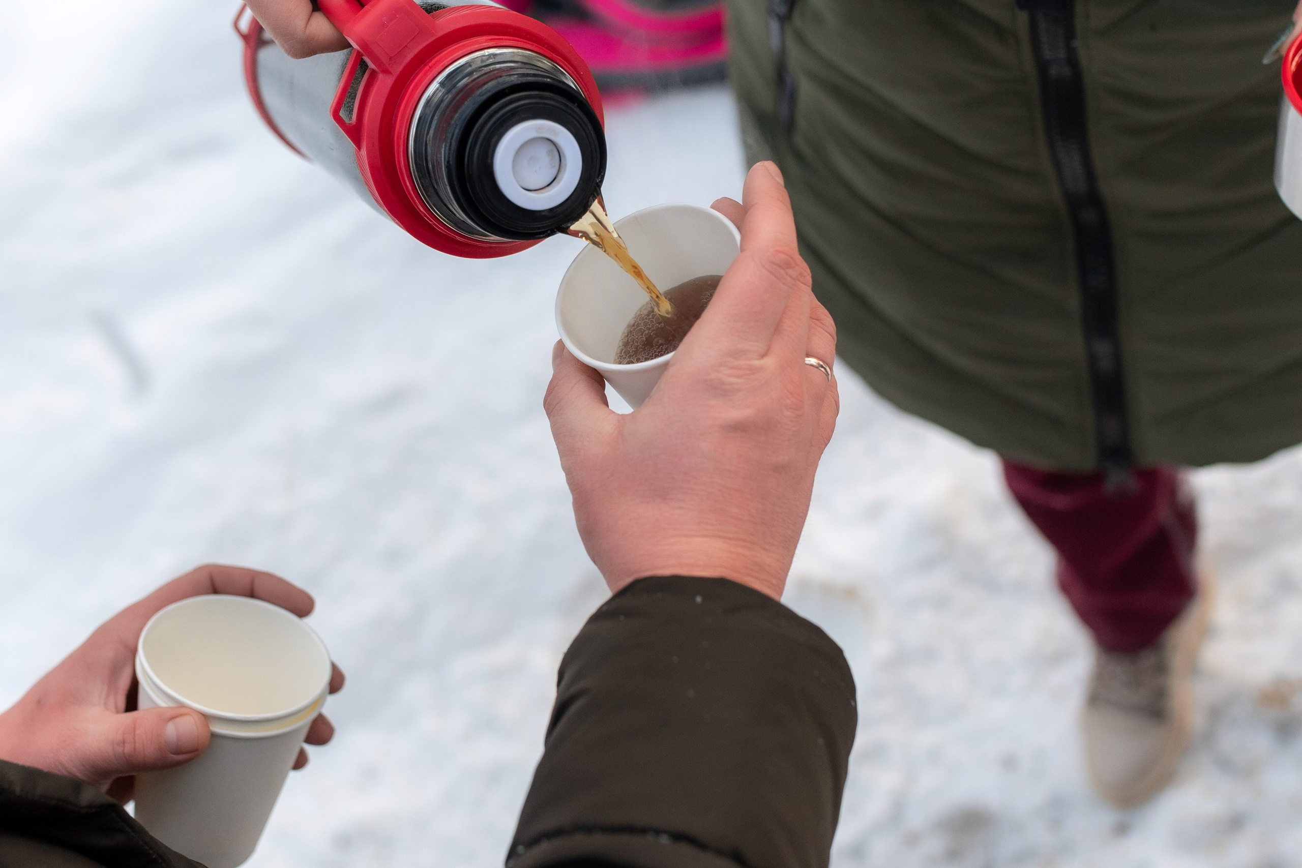 Сергей с семьей (в парке). Профессиональный интерьерный и репортажный фотограф Минск и РБ. Максим Орлов