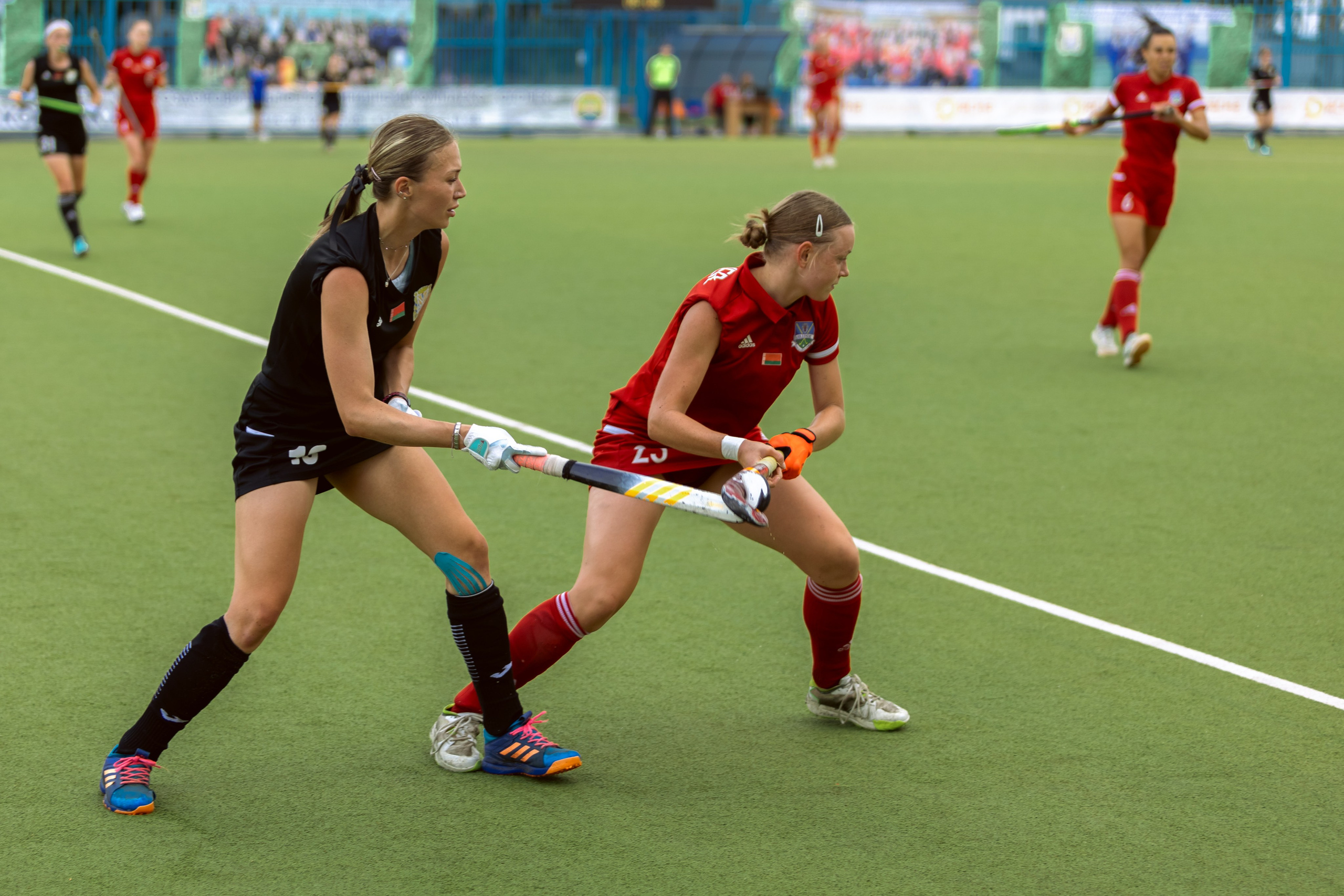 Хоккей на траве. Девушки. Минск — Виктория. 16.06.2024. Профессиональный интерьерный и репортажный фотограф Минск и РБ. Максим Орлов