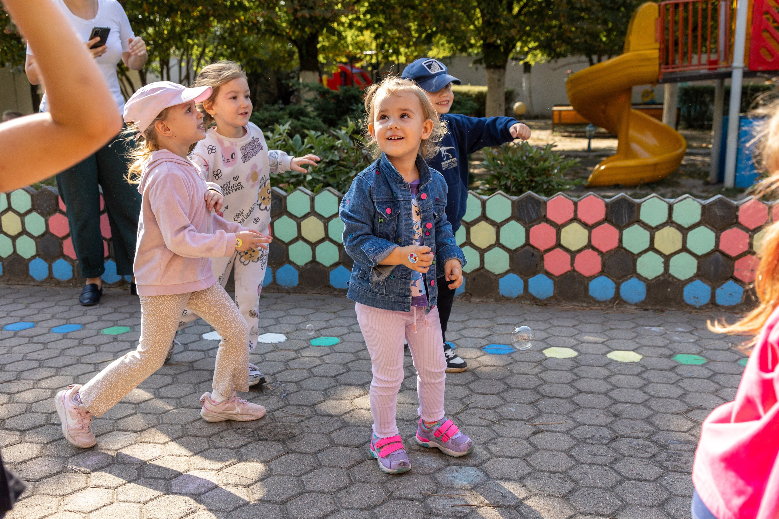 День рождения Ангелины. Профессиональный интерьерный и репортажный фотограф Минск и РБ. Максим Орлов