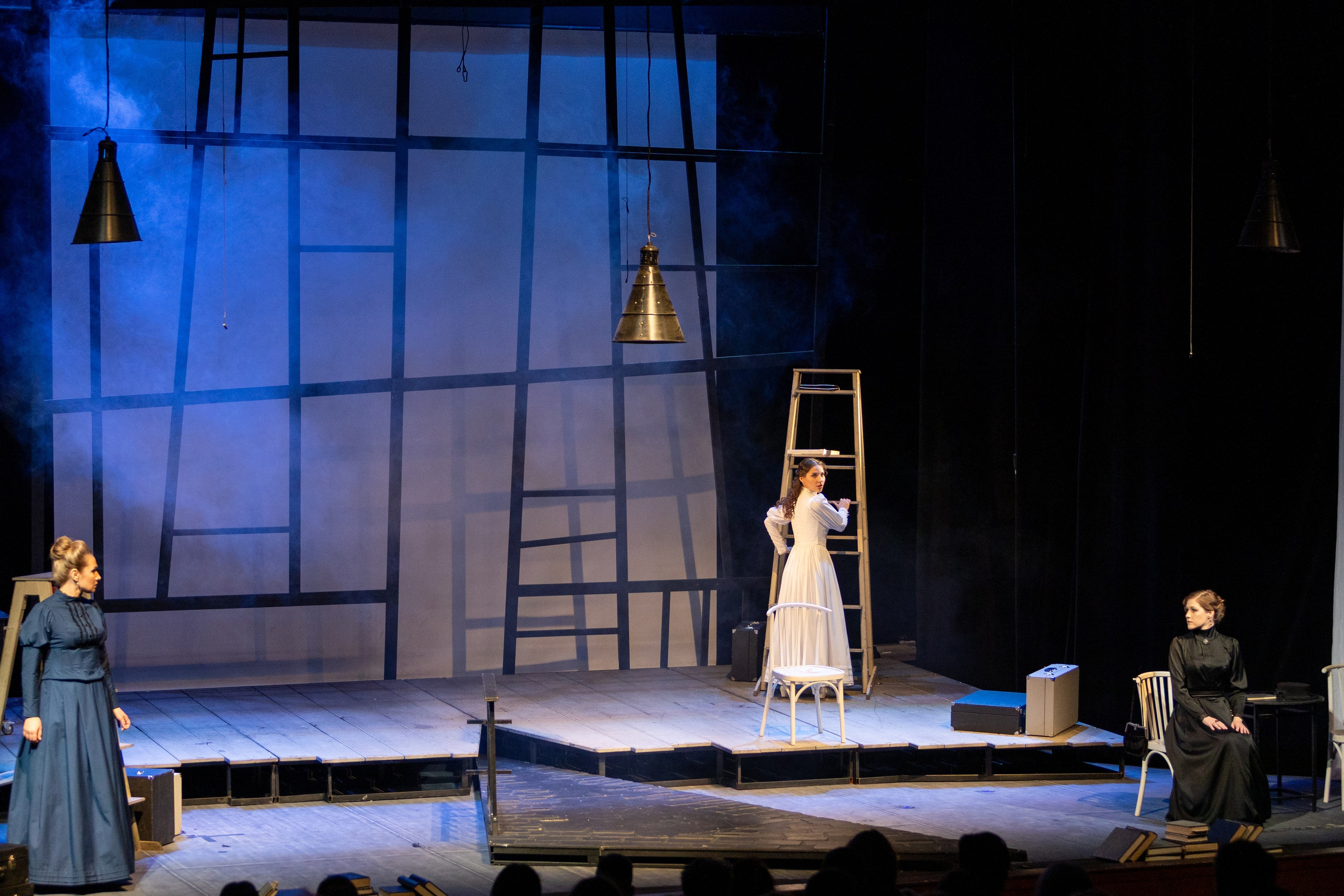 Театр белорусской армии «Три сестры». Профессиональный интерьерный и репортажный фотограф Минск и РБ. Максим Орлов