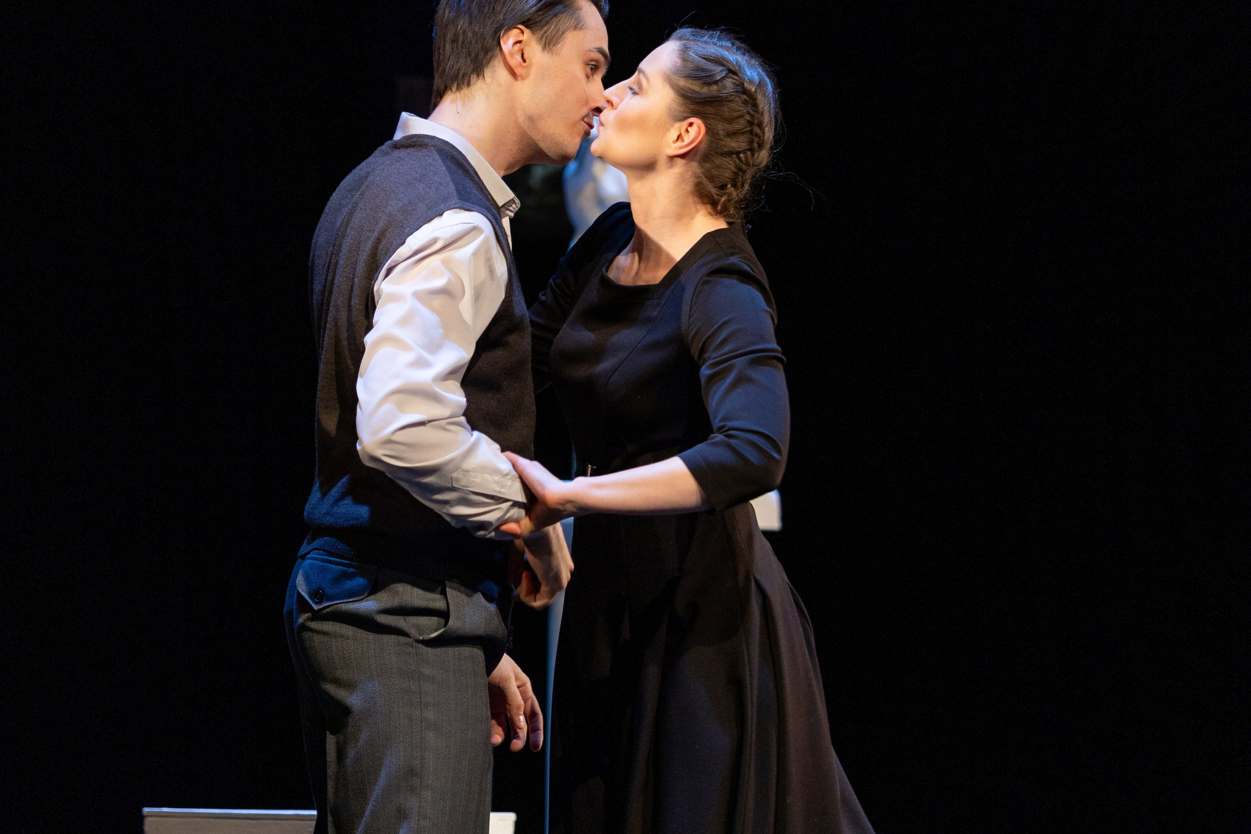 Новый театр «Варшавская мелодия». Профессиональный интерьерный и репортажный фотограф Минск и РБ. Максим Орлов