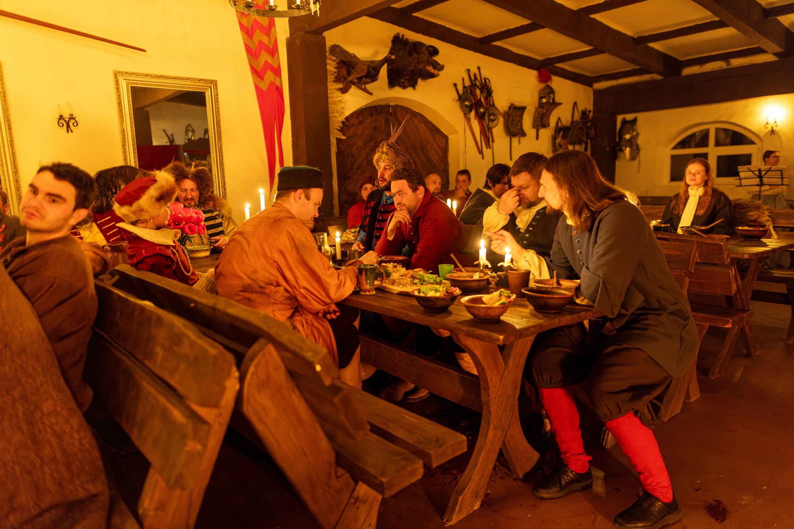 Золотая шпора. Огнем и мечем. День второй. Вылазка в лес. Штурм фортеции. Княжеский пир. Профессиональный интерьерный и репортажный фотограф Минск и РБ. Максим Орлов