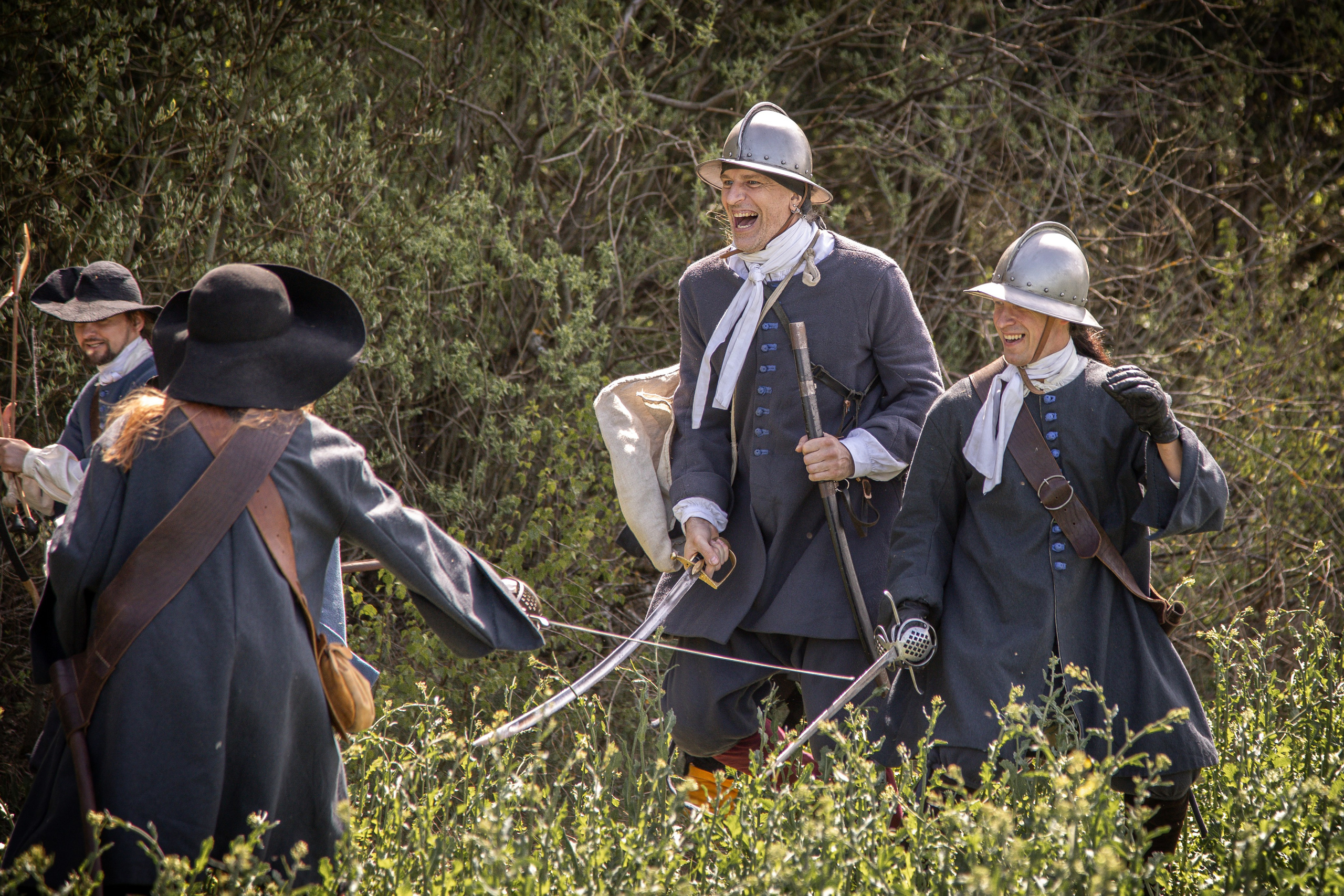 Золотая шпора. Огнем и мечем. День второй. Вылазка в лес. Штурм фортеции. Княжеский пир. Профессиональный интерьерный и репортажный фотограф Минск и РБ. Максим Орлов