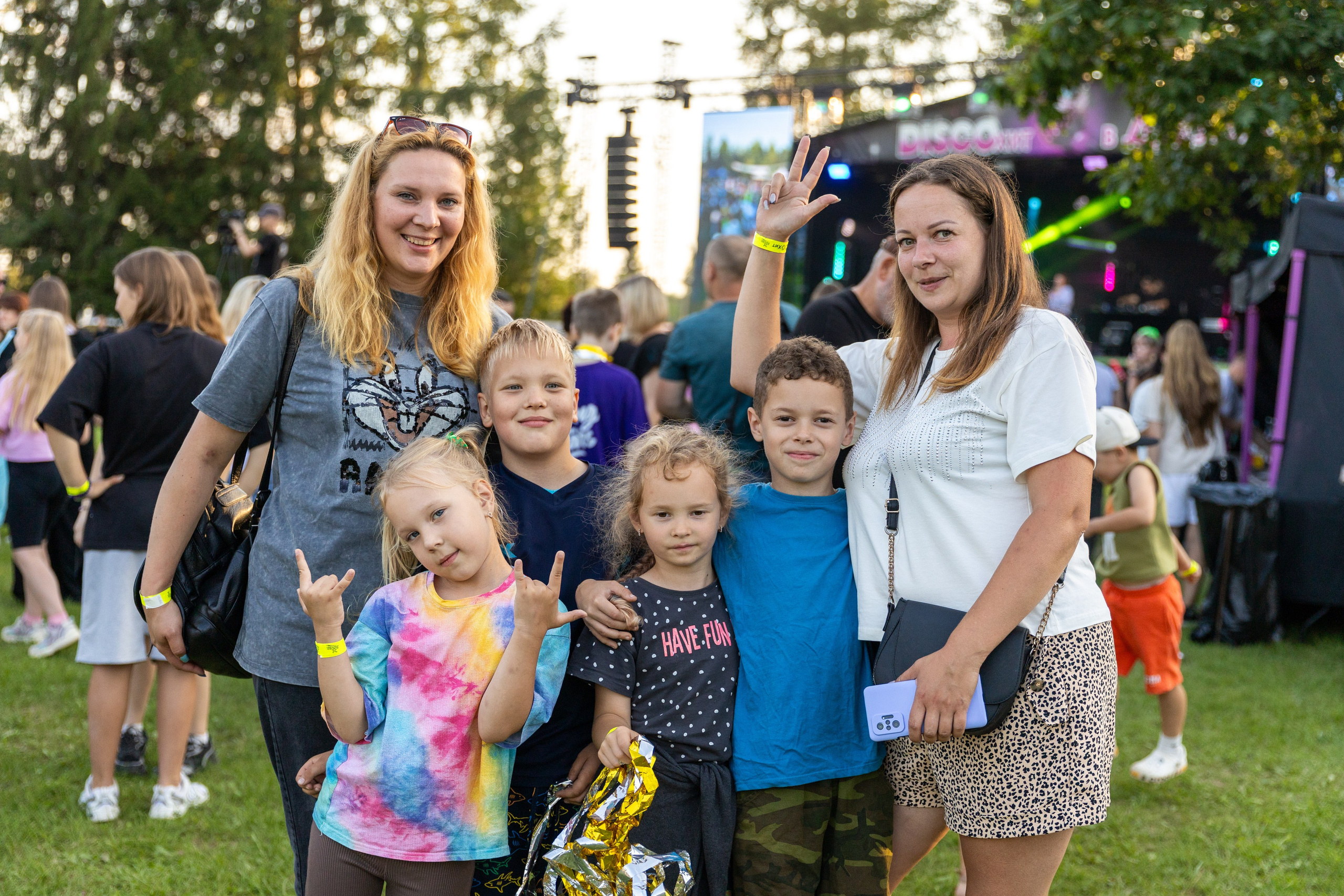 Дискохит. Профессиональный интерьерный и репортажный фотограф Минск и РБ. Максим Орлов