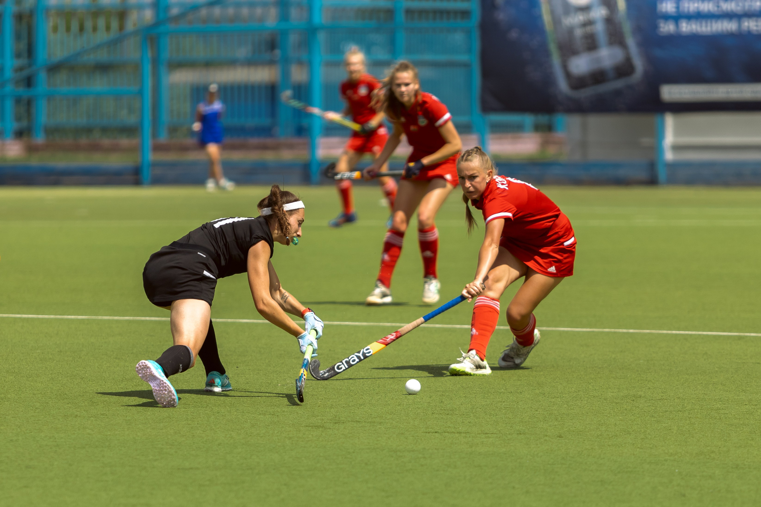 Хоккей на траве. Девушки. Минск — Виктория. 16.06.2024. Профессиональный интерьерный и репортажный фотограф Минск и РБ. Максим Орлов