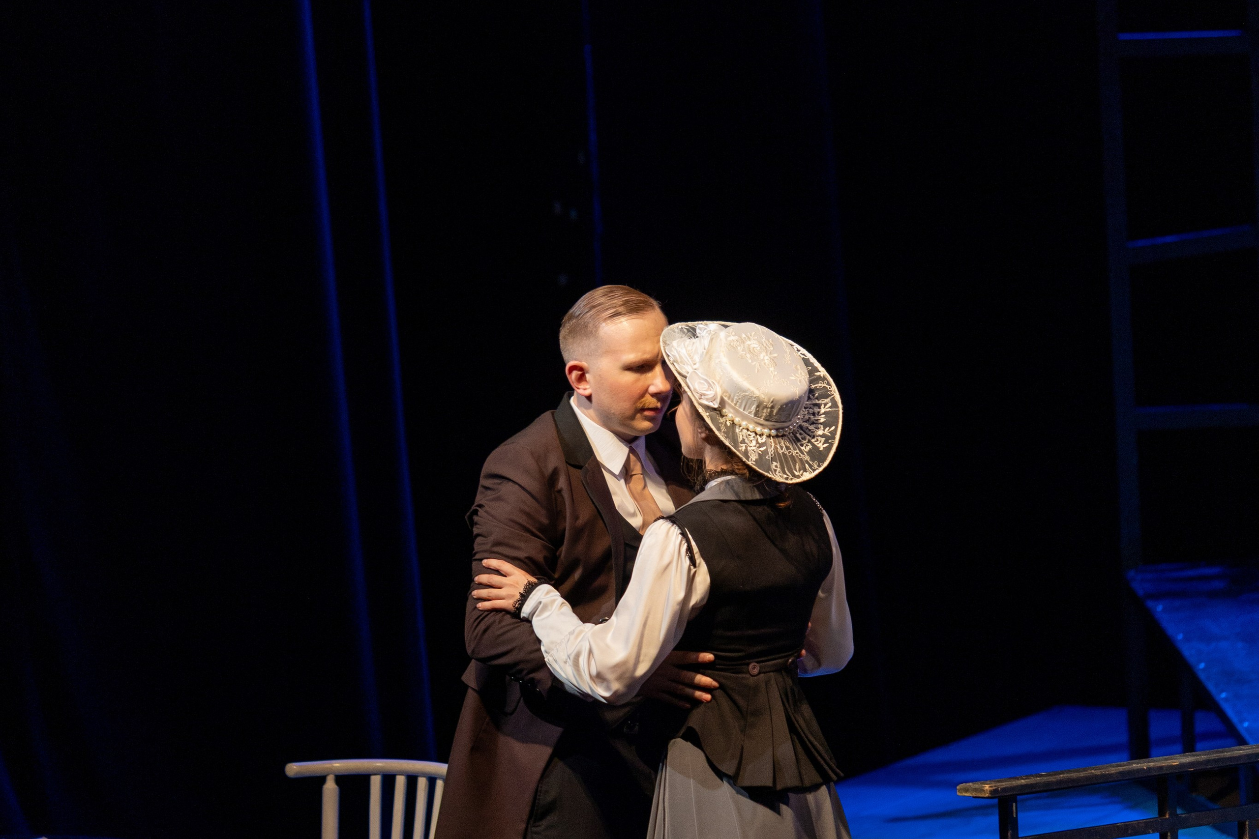 Театр белорусской армии «Три сестры». Профессиональный интерьерный и репортажный фотограф Минск и РБ. Максим Орлов