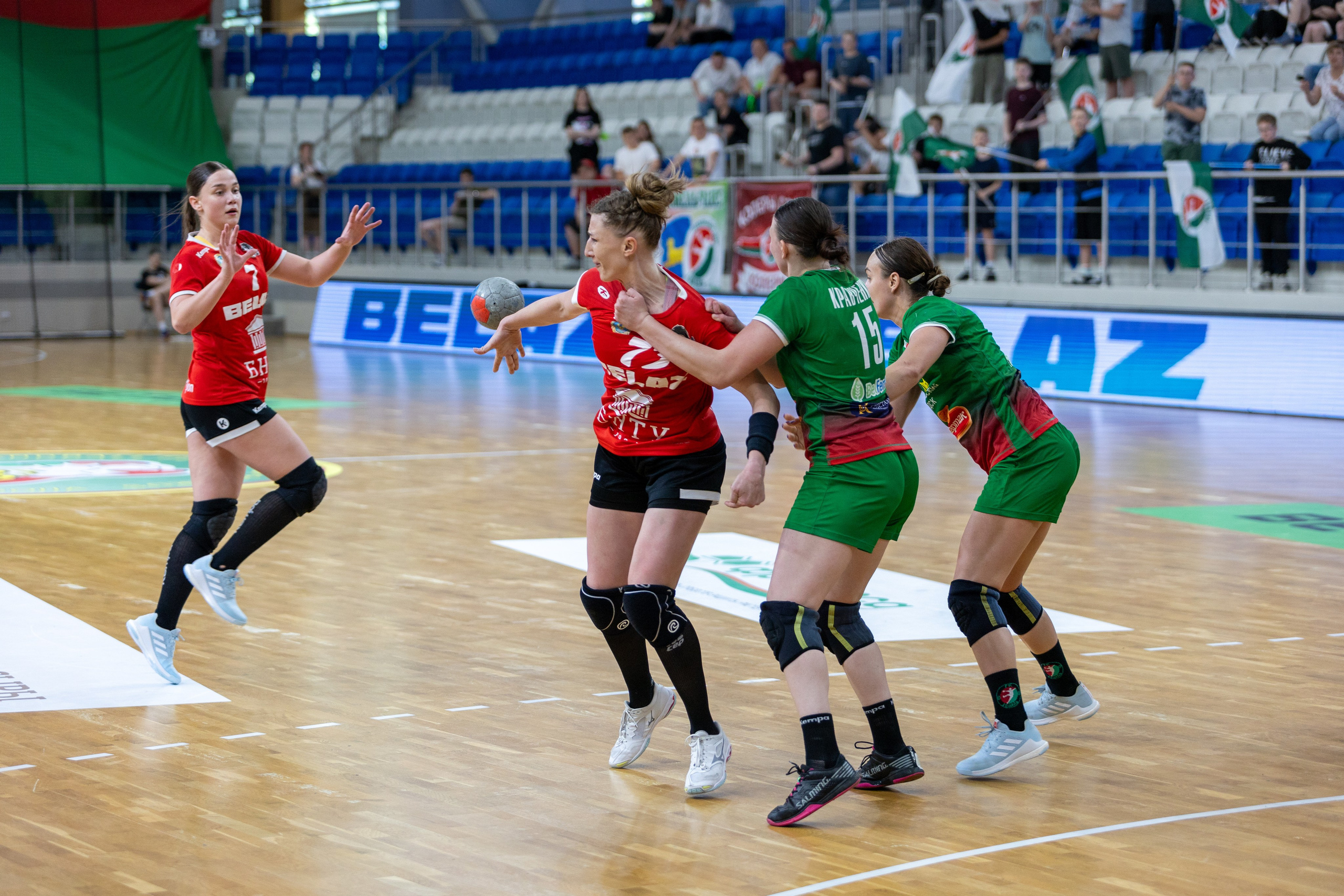 Гандбол. Финал. БНТУ — Гомель. 25.05.2024. Профессиональный интерьерный и репортажный фотограф Минск и РБ. Максим Орлов