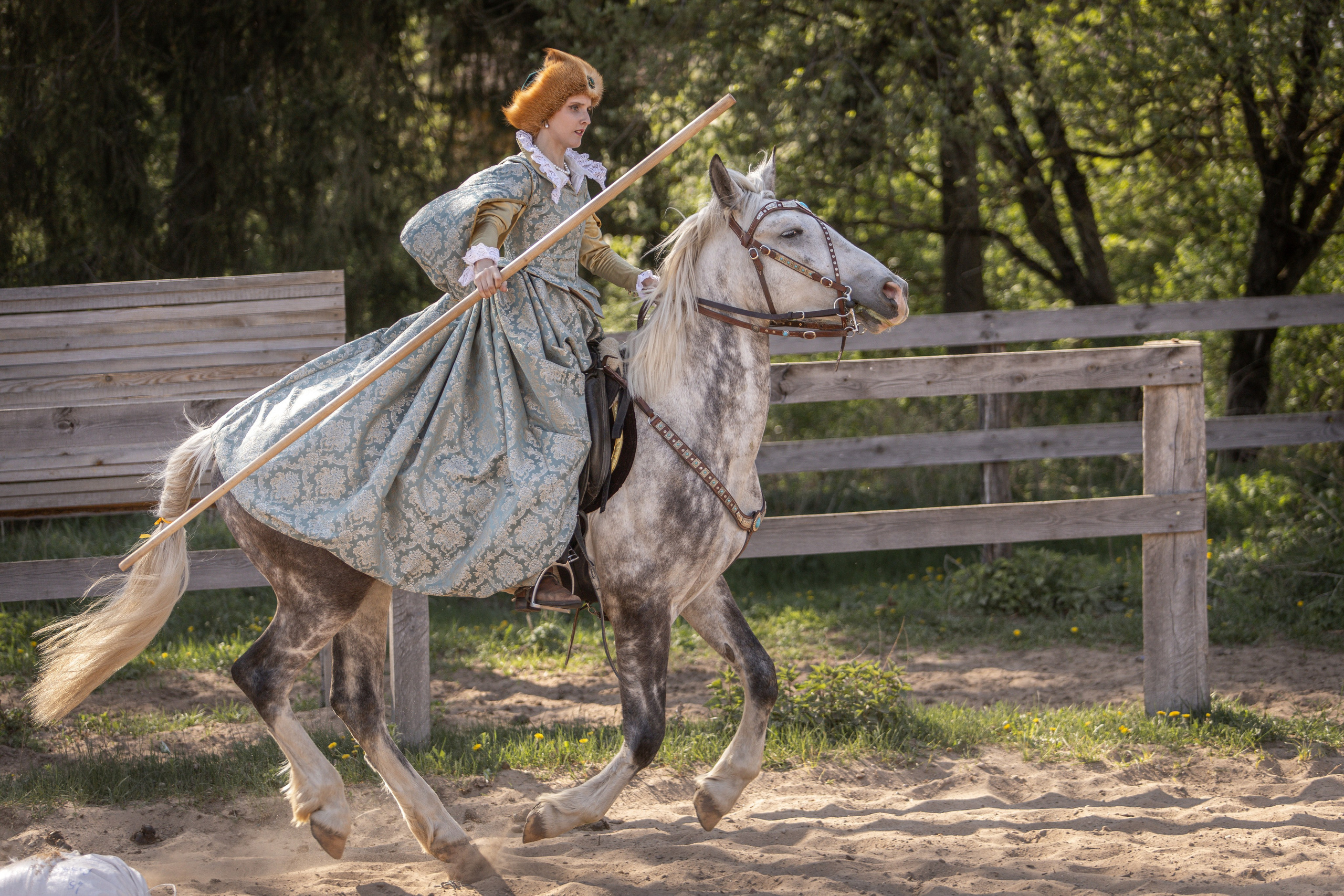 Золотая Шпора. Огнем и Мечем. День первый. Рыцарский турнир. Профессиональный интерьерный и репортажный фотограф Минск и РБ. Максим Орлов