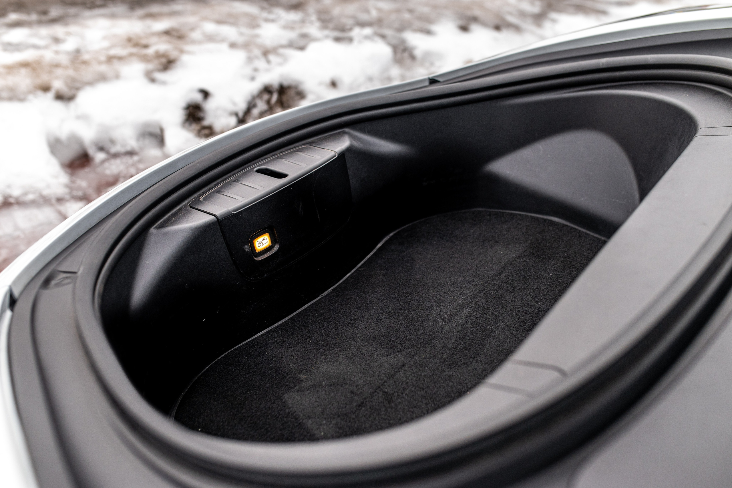 Тесла 3. Профессиональный интерьерный и репортажный фотограф Минск и РБ. Максим Орлов