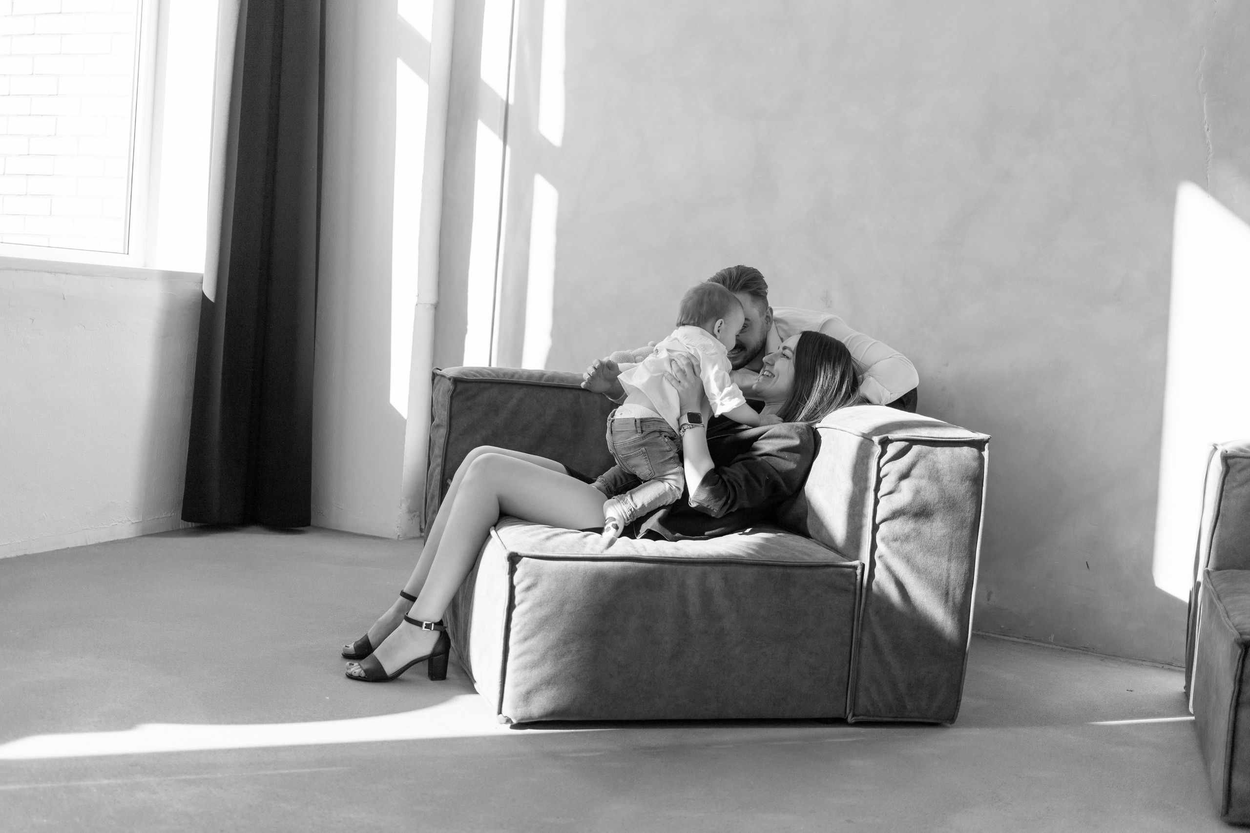 Стас, Оля и Роберт. Профессиональный интерьерный и репортажный фотограф Минск и РБ. Максим Орлов