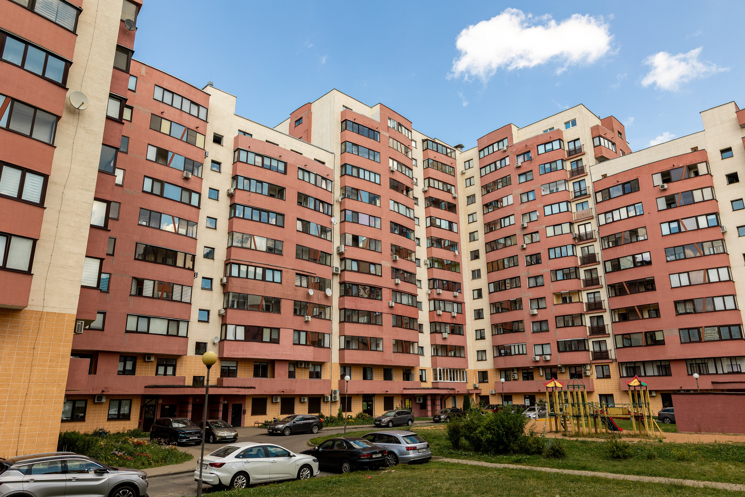 Одоевского 115а. Профессиональный интерьерный и репортажный фотограф Минск и РБ. Максим Орлов