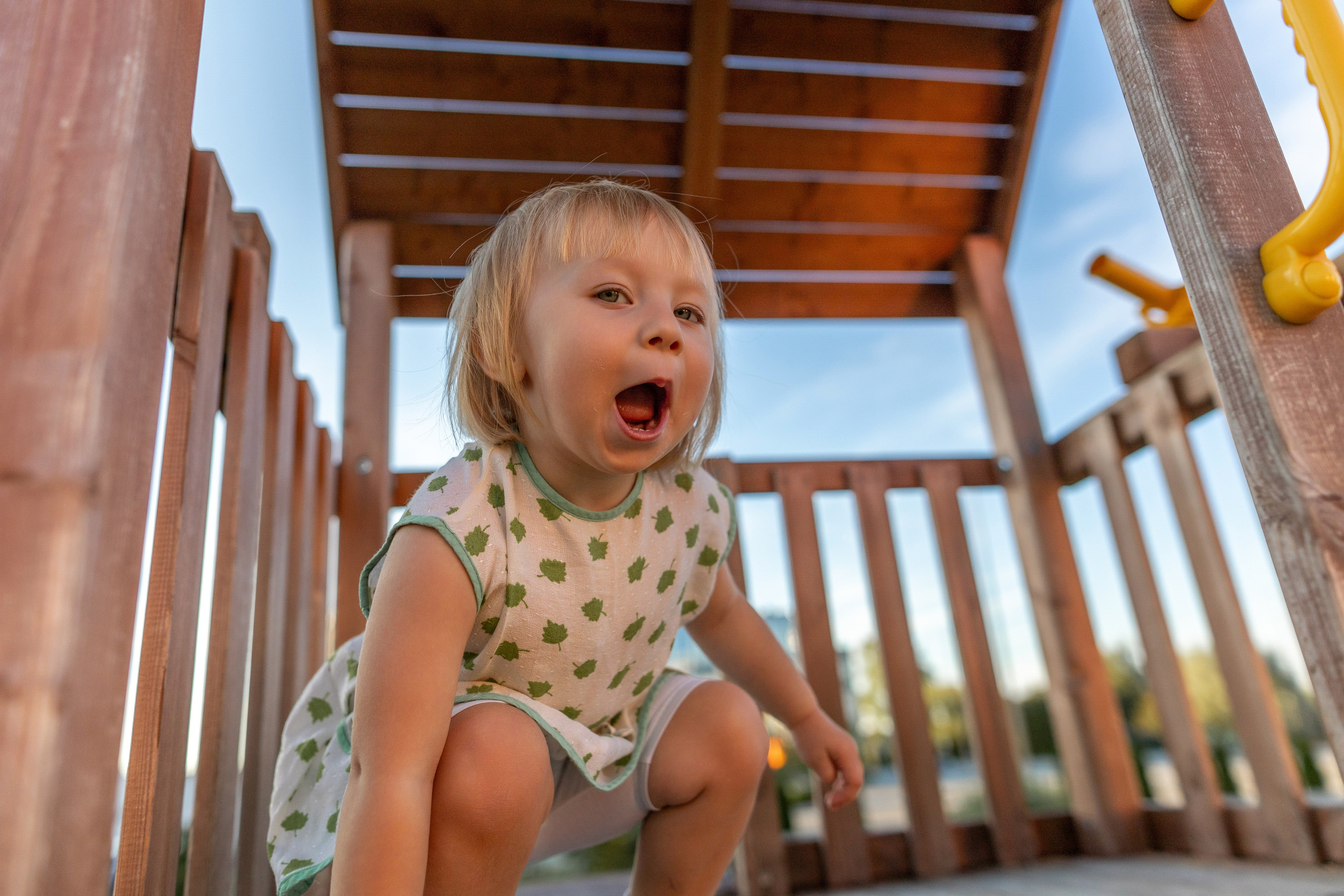 Детская живая фотосессия. Профессиональный интерьерный и репортажный фотограф Минск и РБ. Максим Орлов