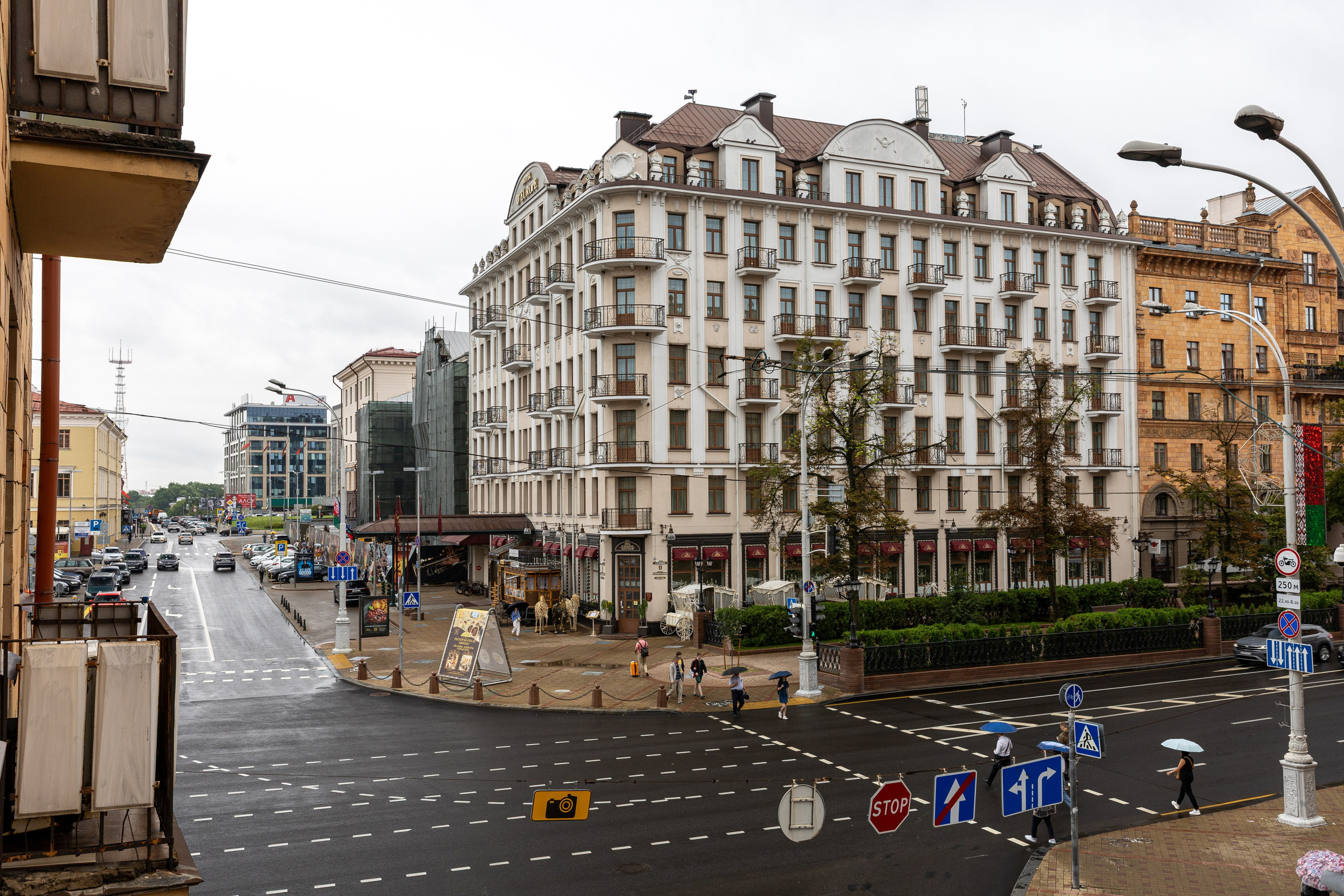 Интернациональная 17. Профессиональный интерьерный и репортажный фотограф Минск и РБ. Максим Орлов