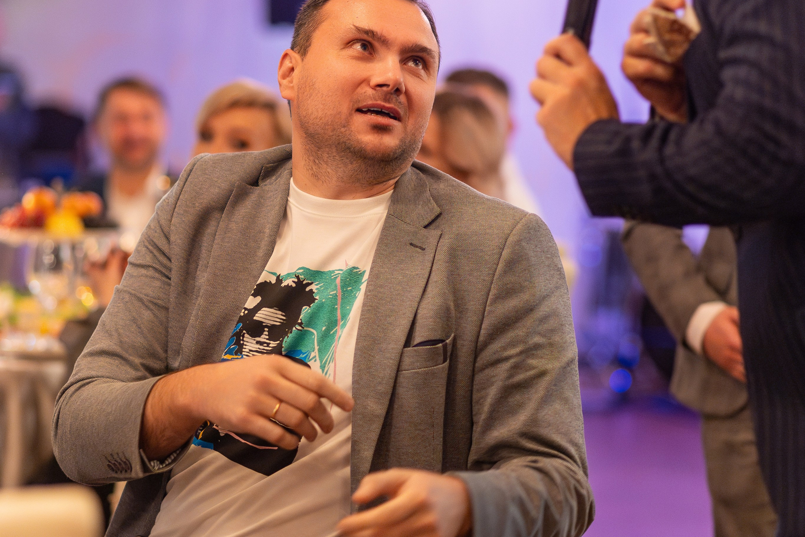 Новогодний корпоратив. Профессиональный интерьерный и репортажный фотограф Минск и РБ. Максим Орлов