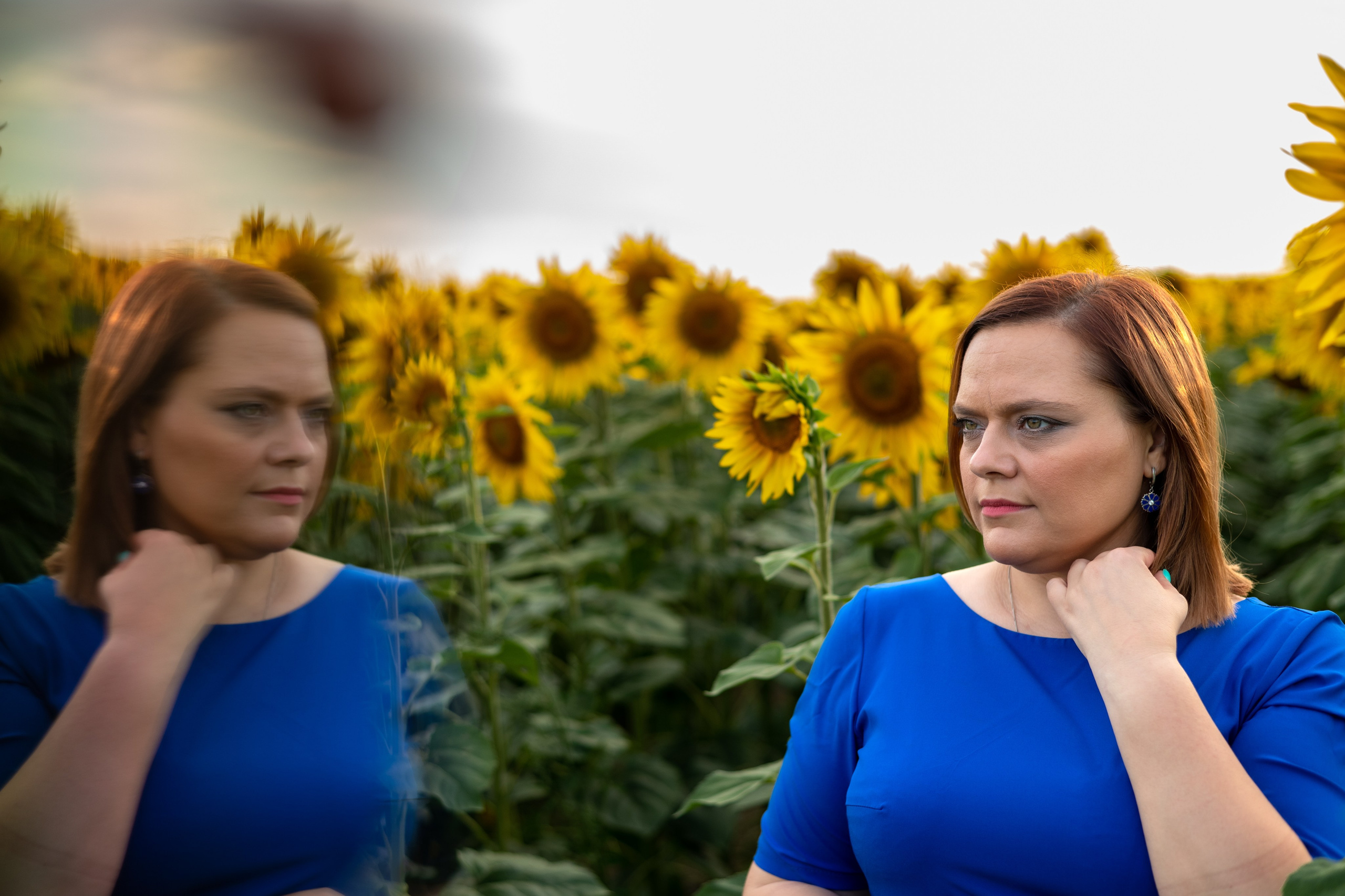 Катя в подсолнухах. Профессиональный интерьерный и репортажный фотограф Минск и РБ. Максим Орлов