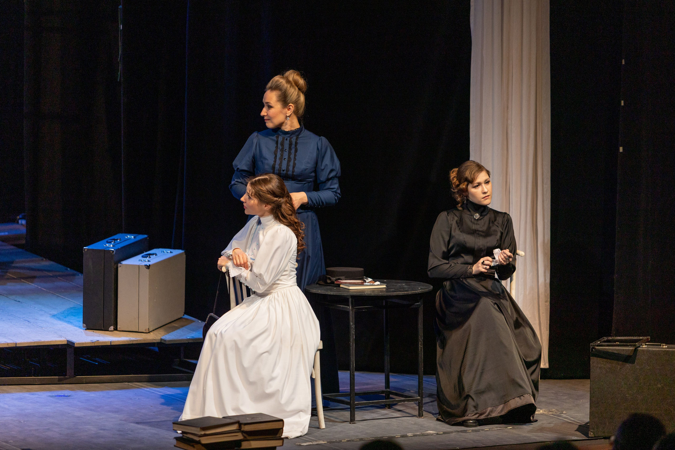 Театр белорусской армии «Три сестры». Профессиональный интерьерный и репортажный фотограф Минск и РБ. Максим Орлов