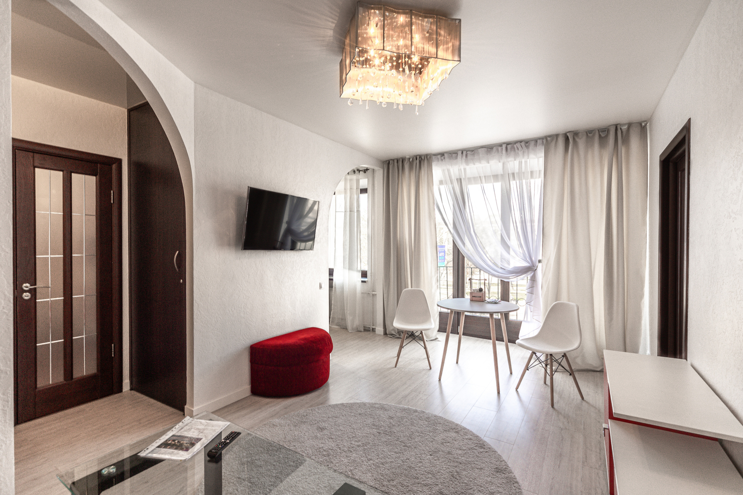 Пр. Независимости 52. Профессиональный интерьерный и репортажный фотограф Минск и РБ. Максим Орлов