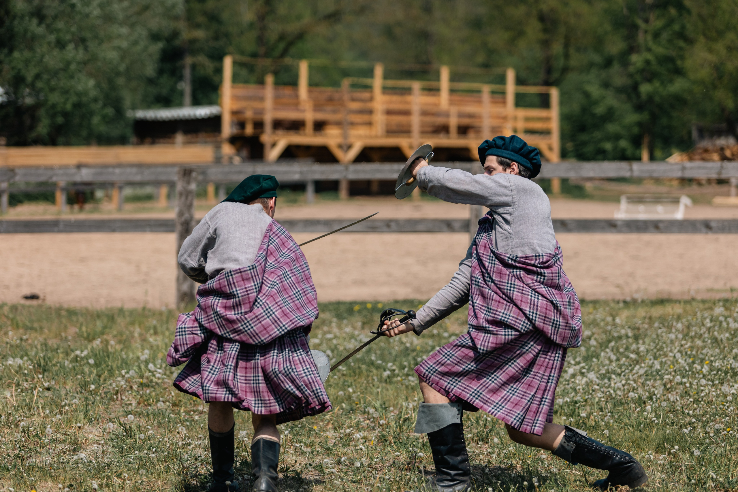 Золотая шпора. Маневры 17 века. Профессиональный интерьерный и репортажный фотограф Минск и РБ. Максим Орлов