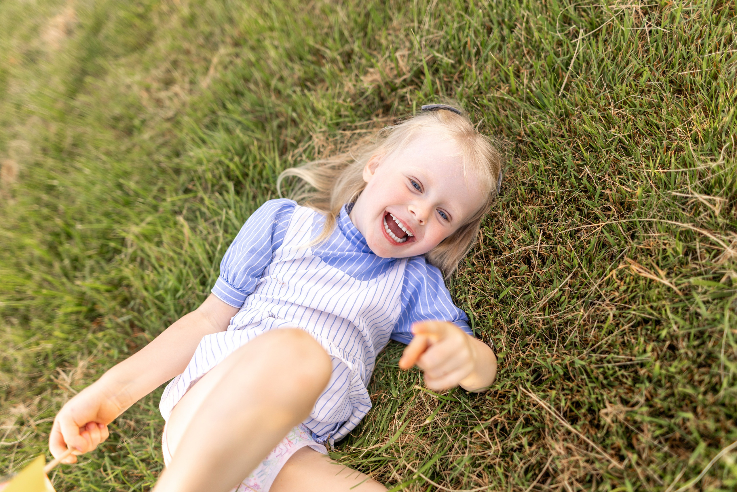 Стеша с мамой. Профессиональный интерьерный и репортажный фотограф Минск и РБ. Максим Орлов