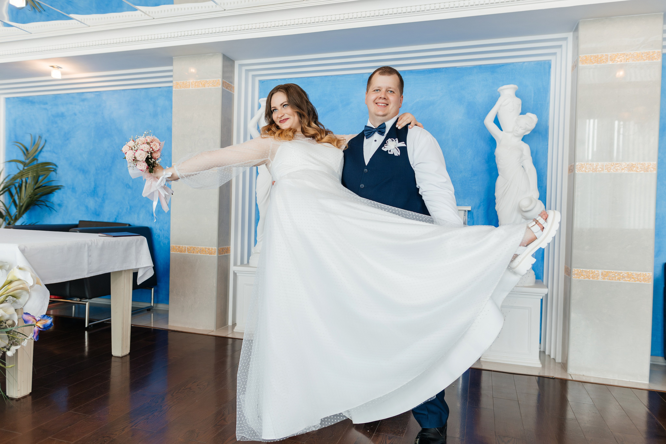 Свадебная фотосессия Рената и Натальи. Профессиональный интерьерный и репортажный фотограф Минск и РБ. Максим Орлов