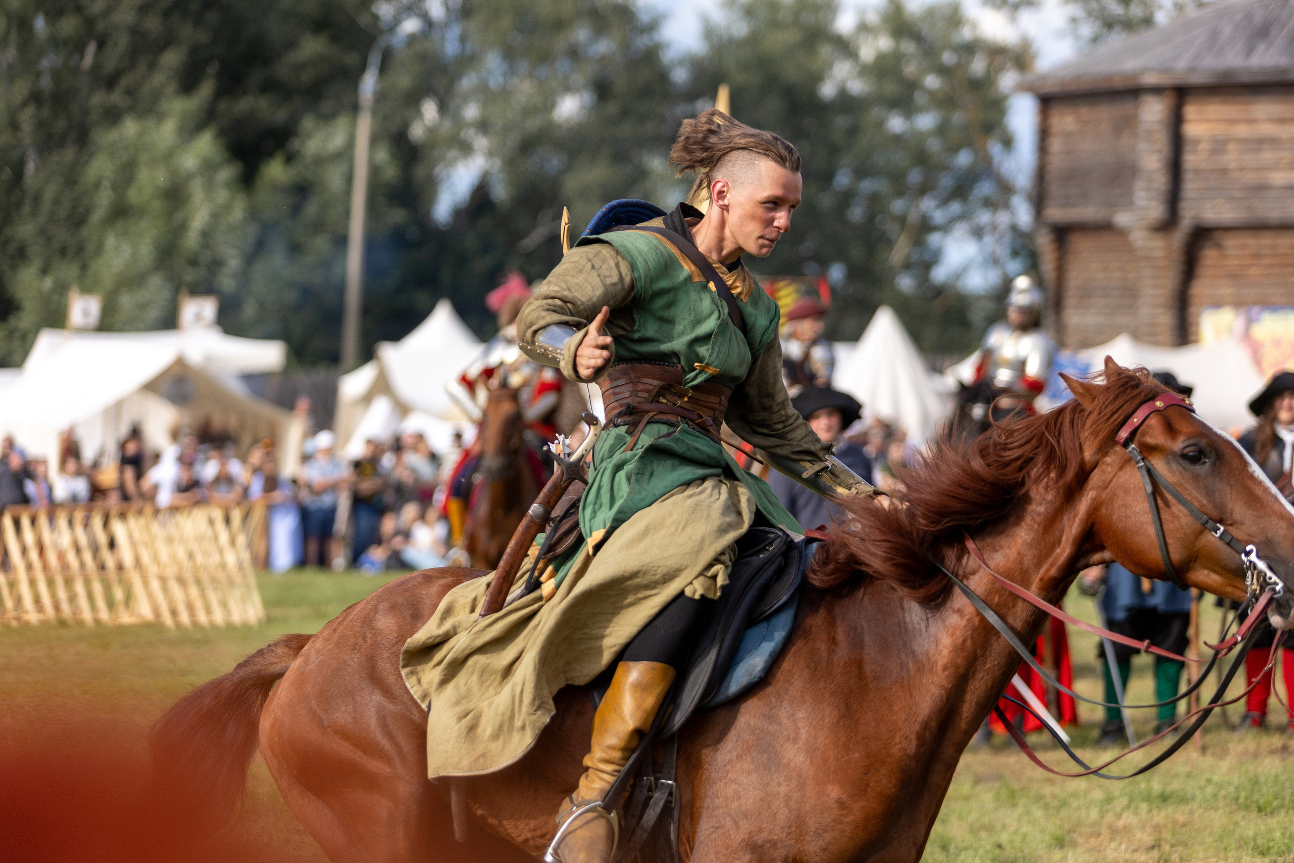 Рыцарский фест. Мстиславль. Профессиональный интерьерный и репортажный фотограф Минск и РБ. Максим Орлов