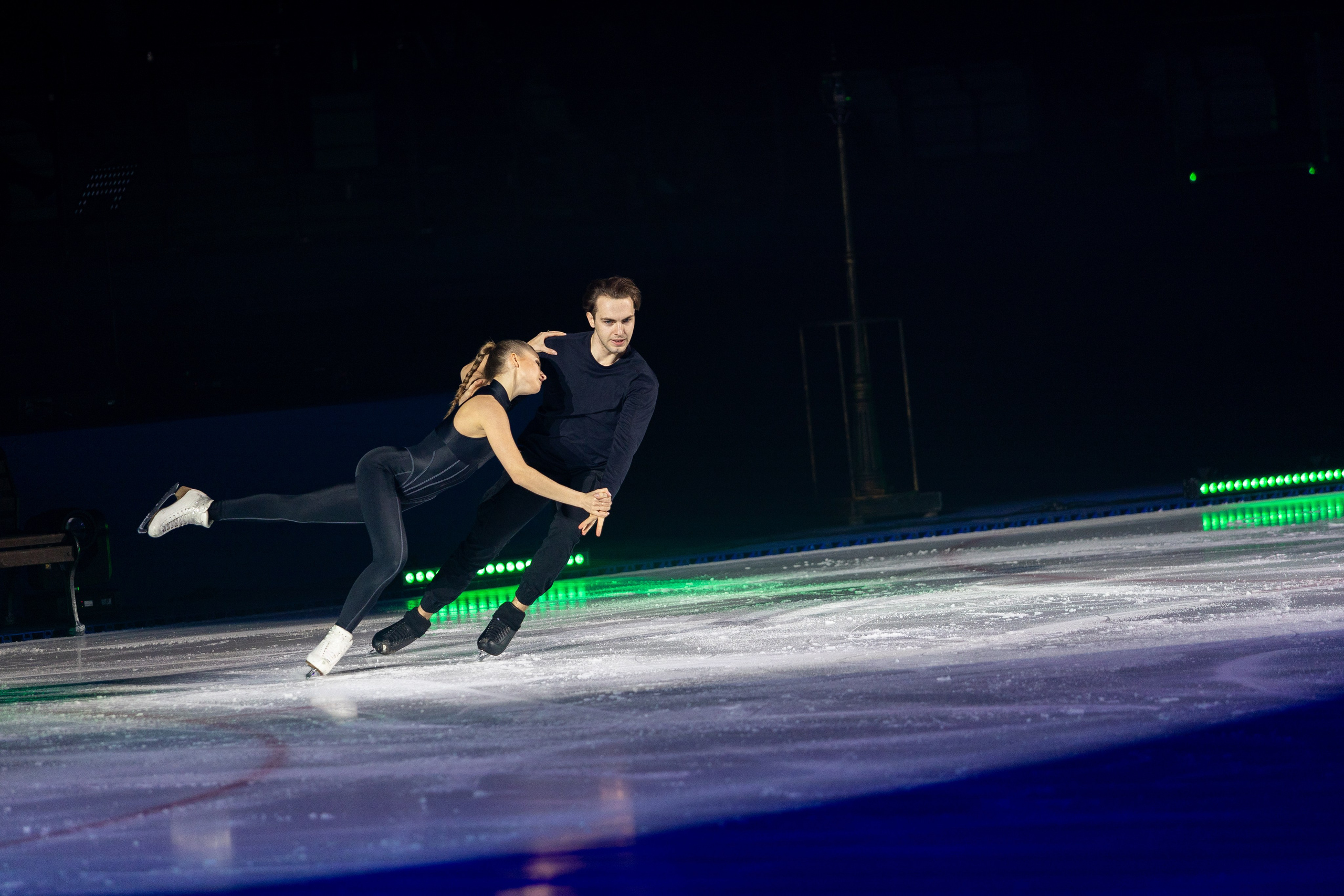 Ледовое шоу Ильи Авербуха 30.03.2024. Профессиональный интерьерный и репортажный фотограф Минск и РБ. Максим Орлов