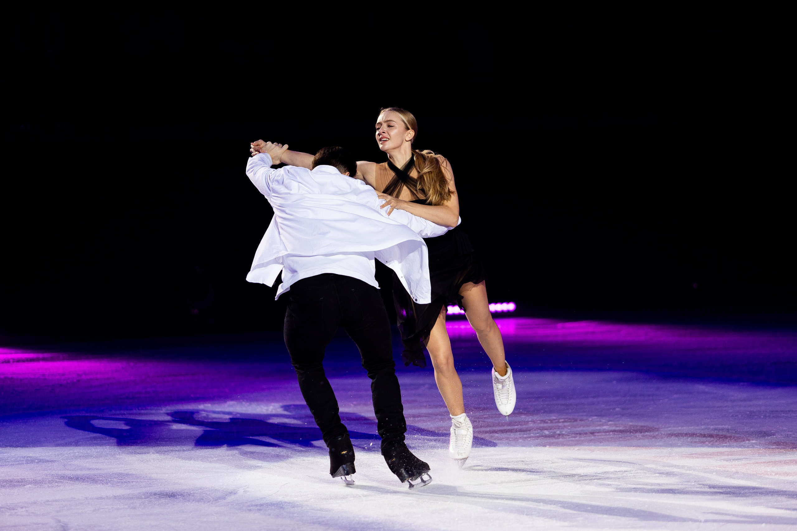 Ледовое шоу Ильи Авербуха 30.03.2024. Профессиональный интерьерный и репортажный фотограф Минск и РБ. Максим Орлов