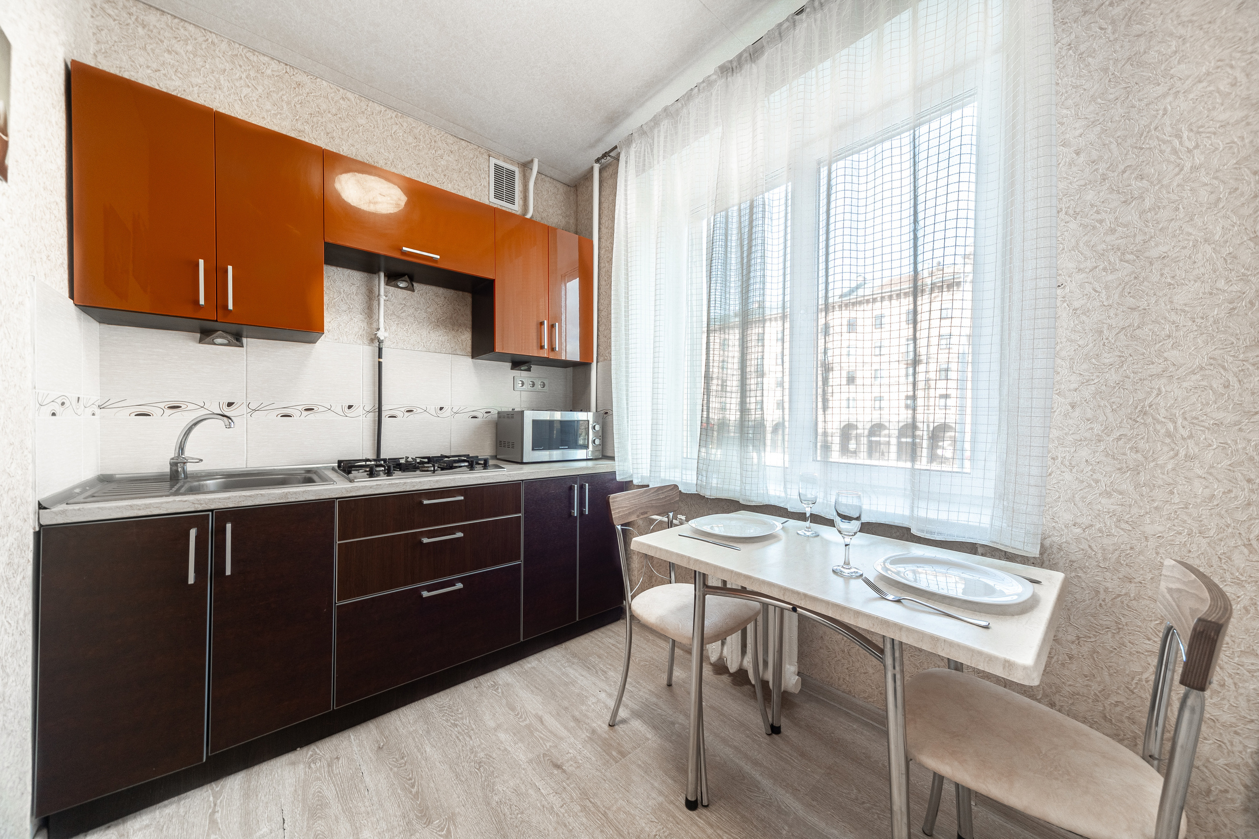 Пр. Независимости 74. Профессиональный интерьерный и репортажный фотограф Минск и РБ. Максим Орлов