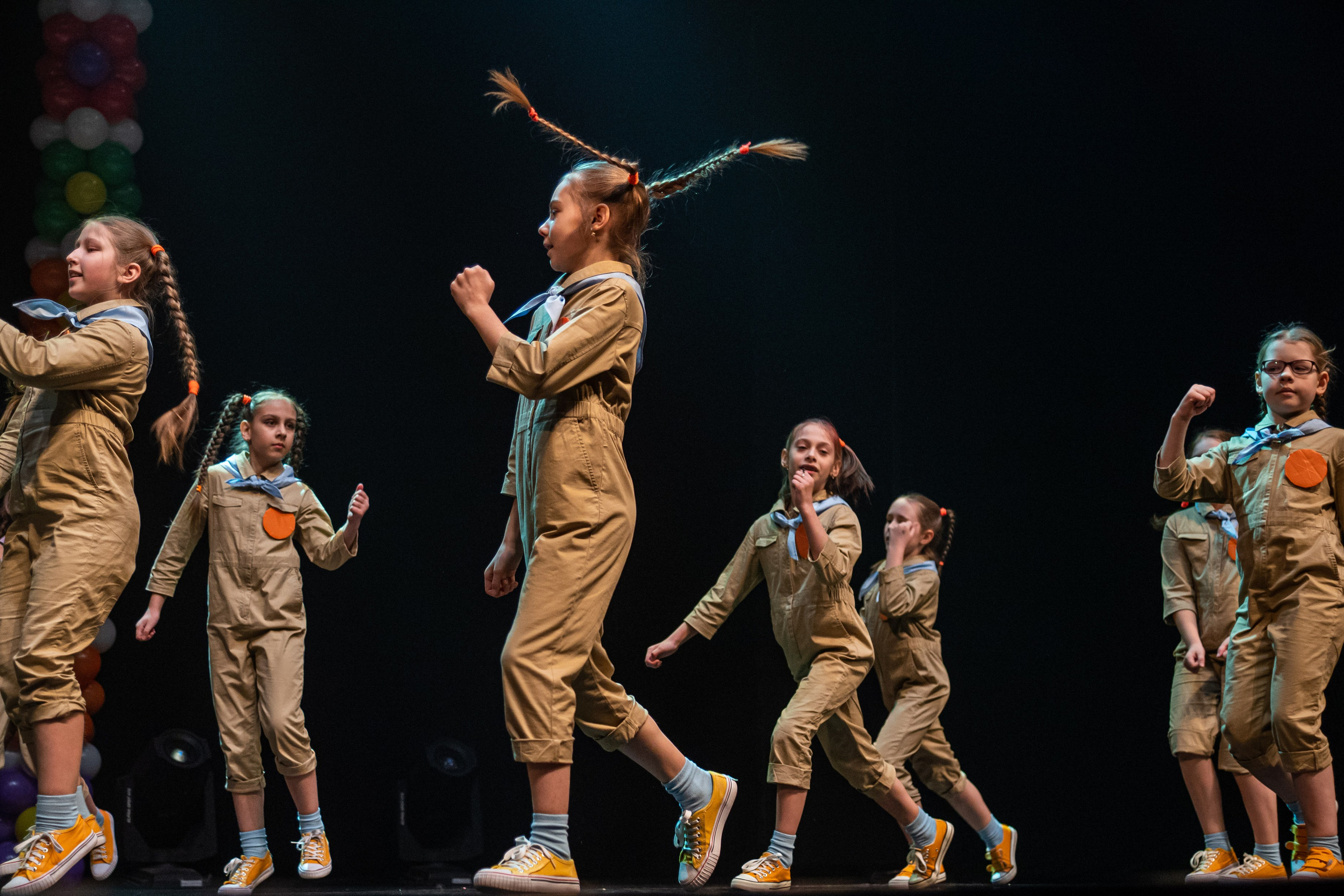 Фестиваль детских танцевальных коллективов. Профессиональный интерьерный и репортажный фотограф Минск и РБ. Максим Орлов