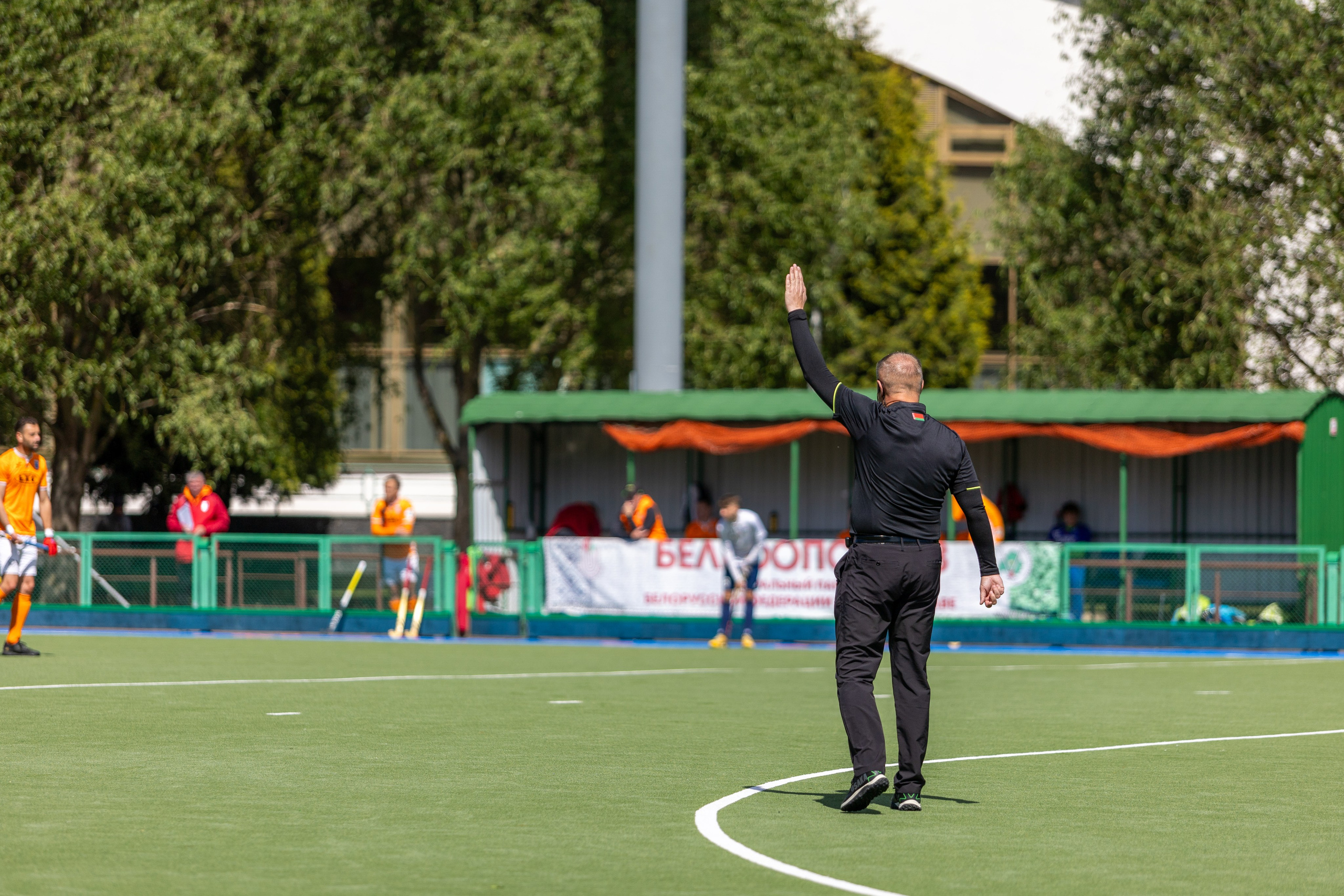 Хоккей на траве. ХК Минск — СК Строитель 12.05.2024. Профессиональный интерьерный и репортажный фотограф Минск и РБ. Максим Орлов