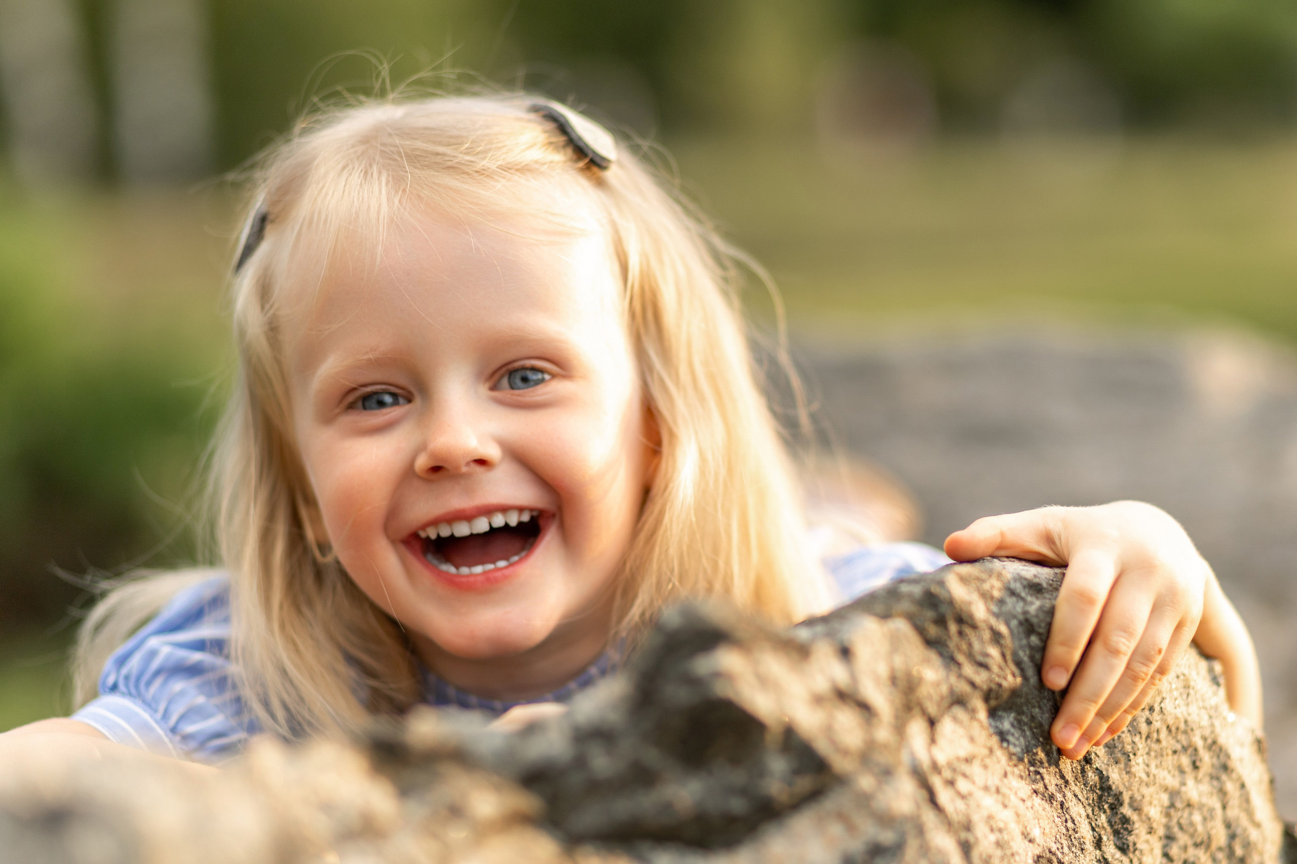 Стеша с мамой. Профессиональный интерьерный и репортажный фотограф Минск и РБ. Максим Орлов