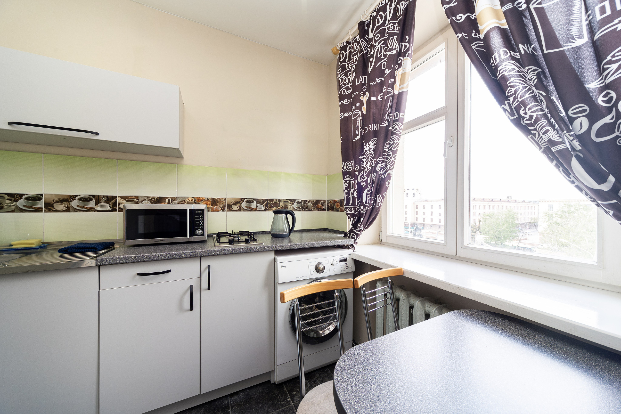 Пр. Независимости 52. Профессиональный интерьерный и репортажный фотограф Минск и РБ. Максим Орлов