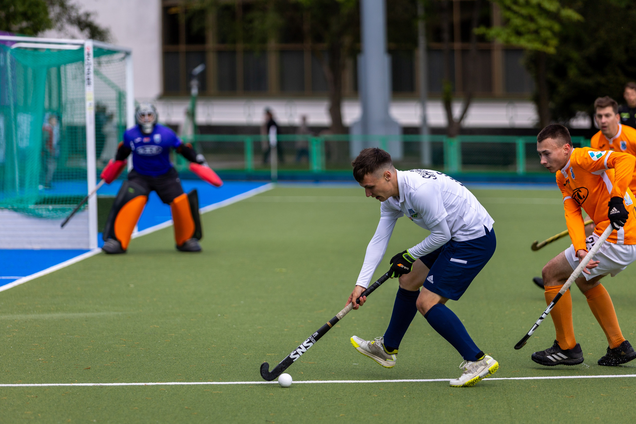 Хоккей на траве. ХК Минск — СК Строитель 11.05.2024. Профессиональный интерьерный и репортажный фотограф Минск и РБ. Максим Орлов