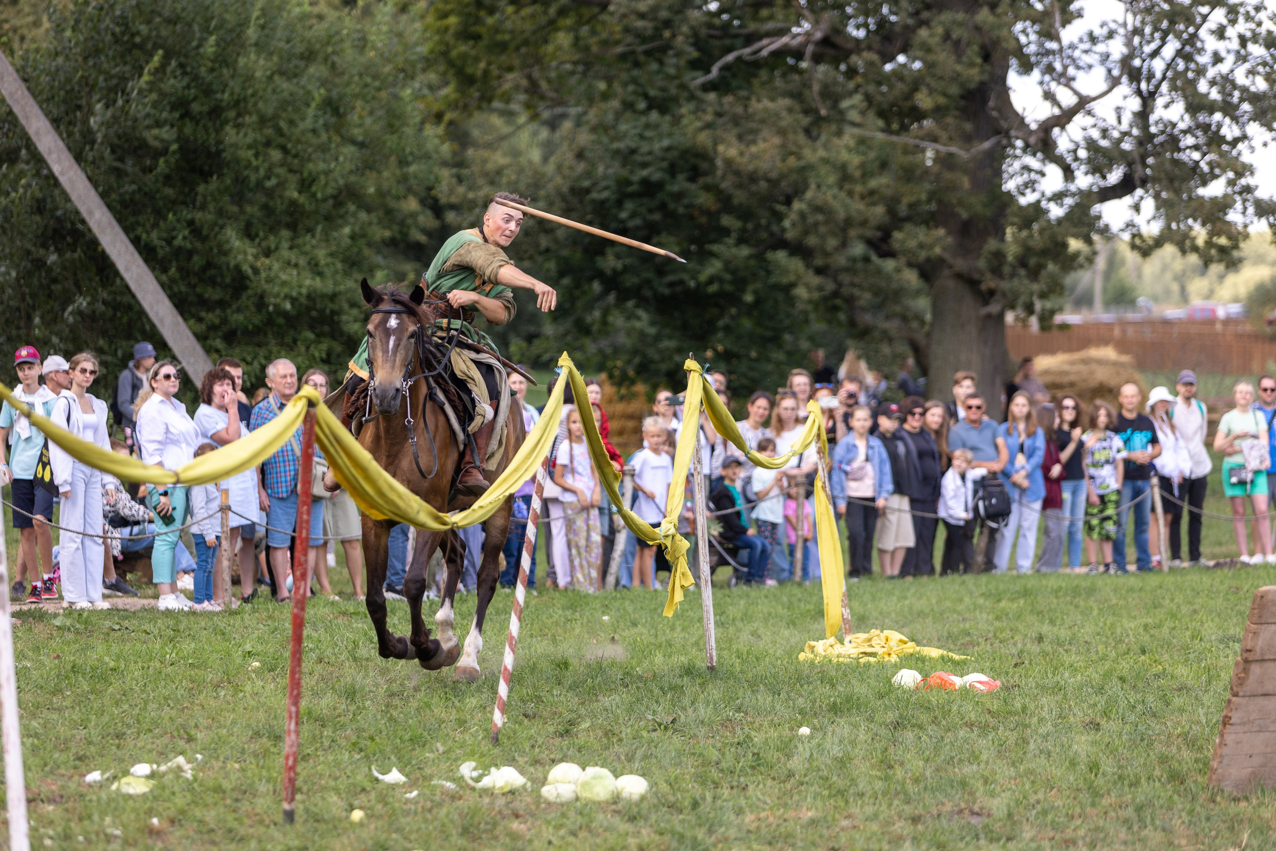 Ежегодный фестиваль средневековья в Дукоре. Профессиональный интерьерный и репортажный фотограф Минск и РБ. Максим Орлов