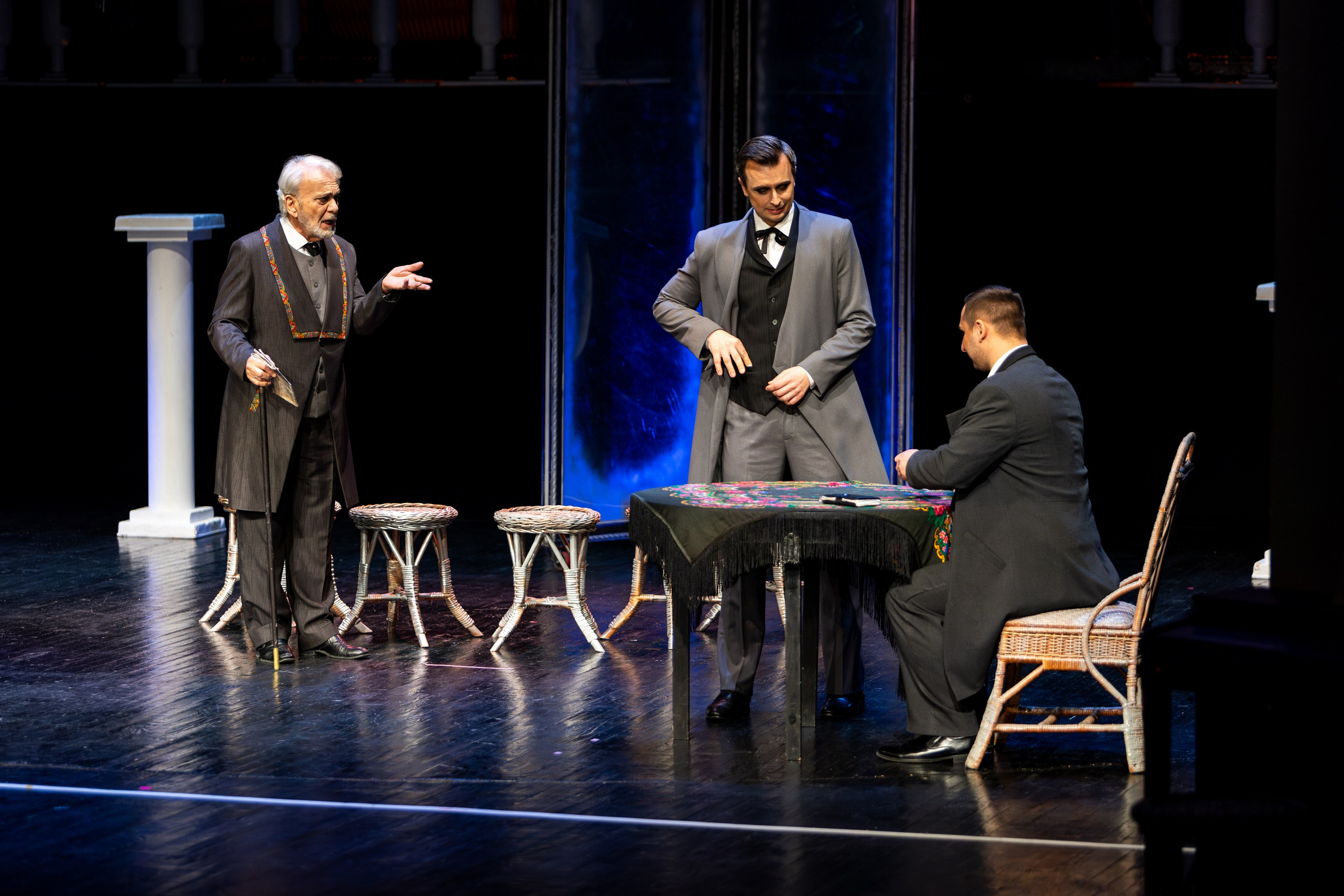 Новый театр «Я вещь». Профессиональный интерьерный и репортажный фотограф Минск и РБ. Максим Орлов