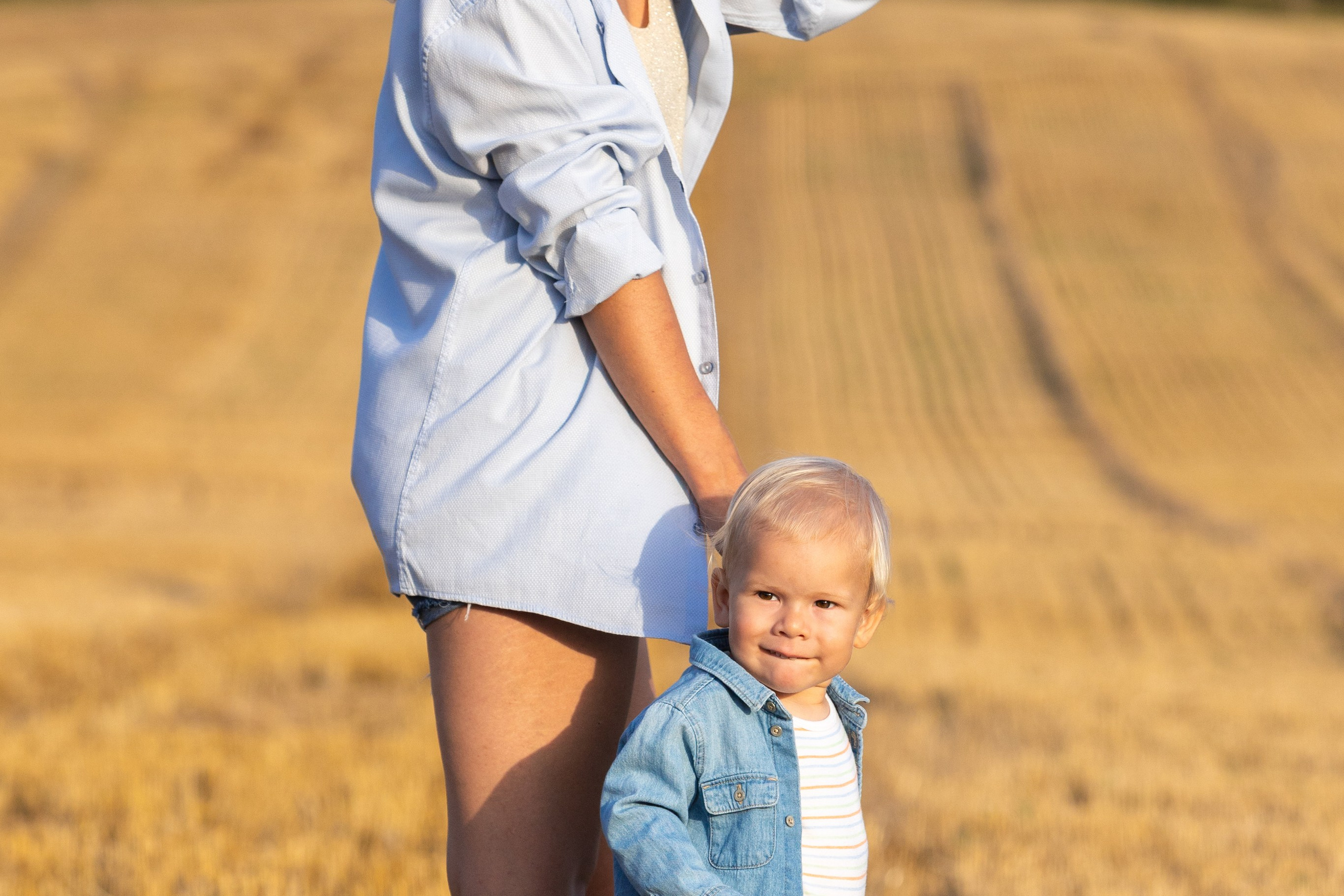 Семейная фотосъемка Кристины с сыном Костей. Профессиональный интерьерный и репортажный фотограф Минск и РБ. Максим Орлов