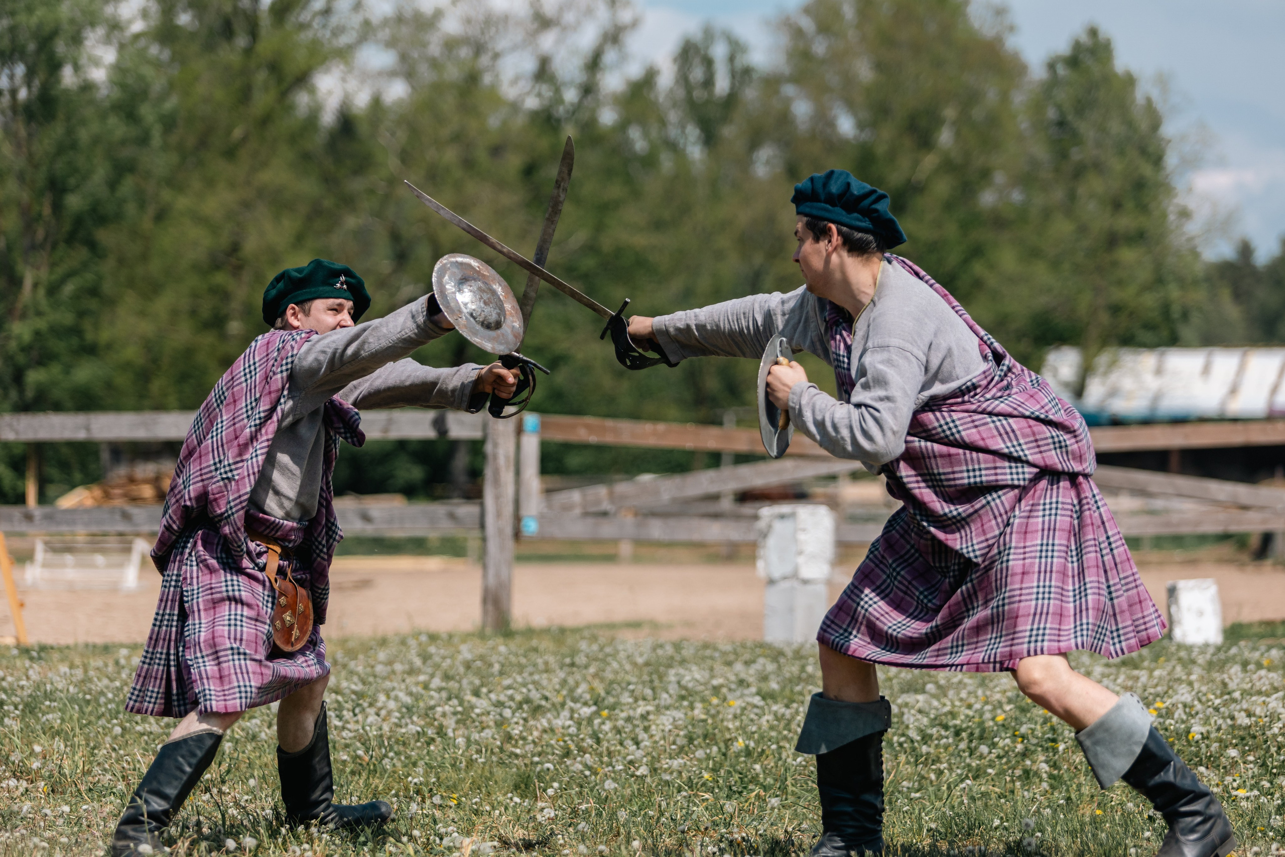 Золотая шпора. Маневры 17 века. Профессиональный интерьерный и репортажный фотограф Минск и РБ. Максим Орлов