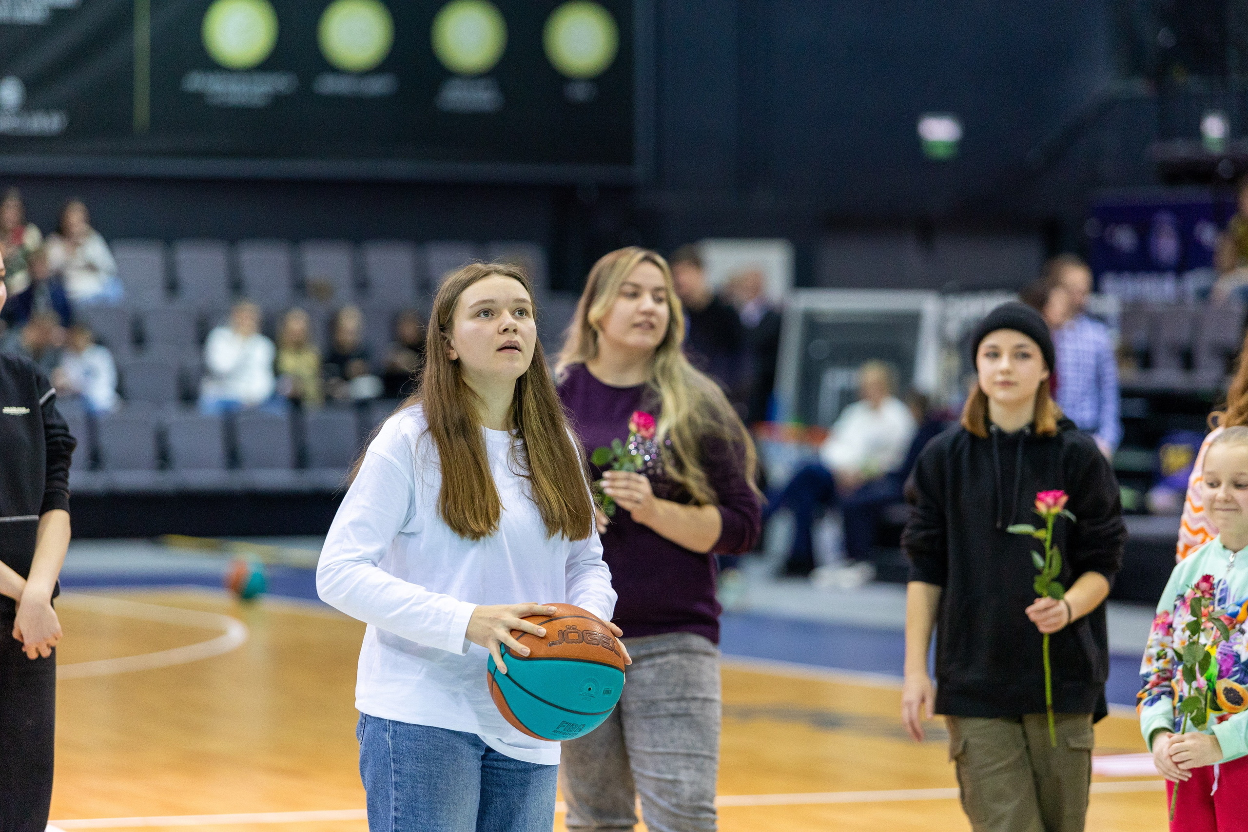 Баскетбол. Минск — MBA. 09.03.2024. Профессиональный интерьерный и репортажный фотограф Минск и РБ. Максим Орлов