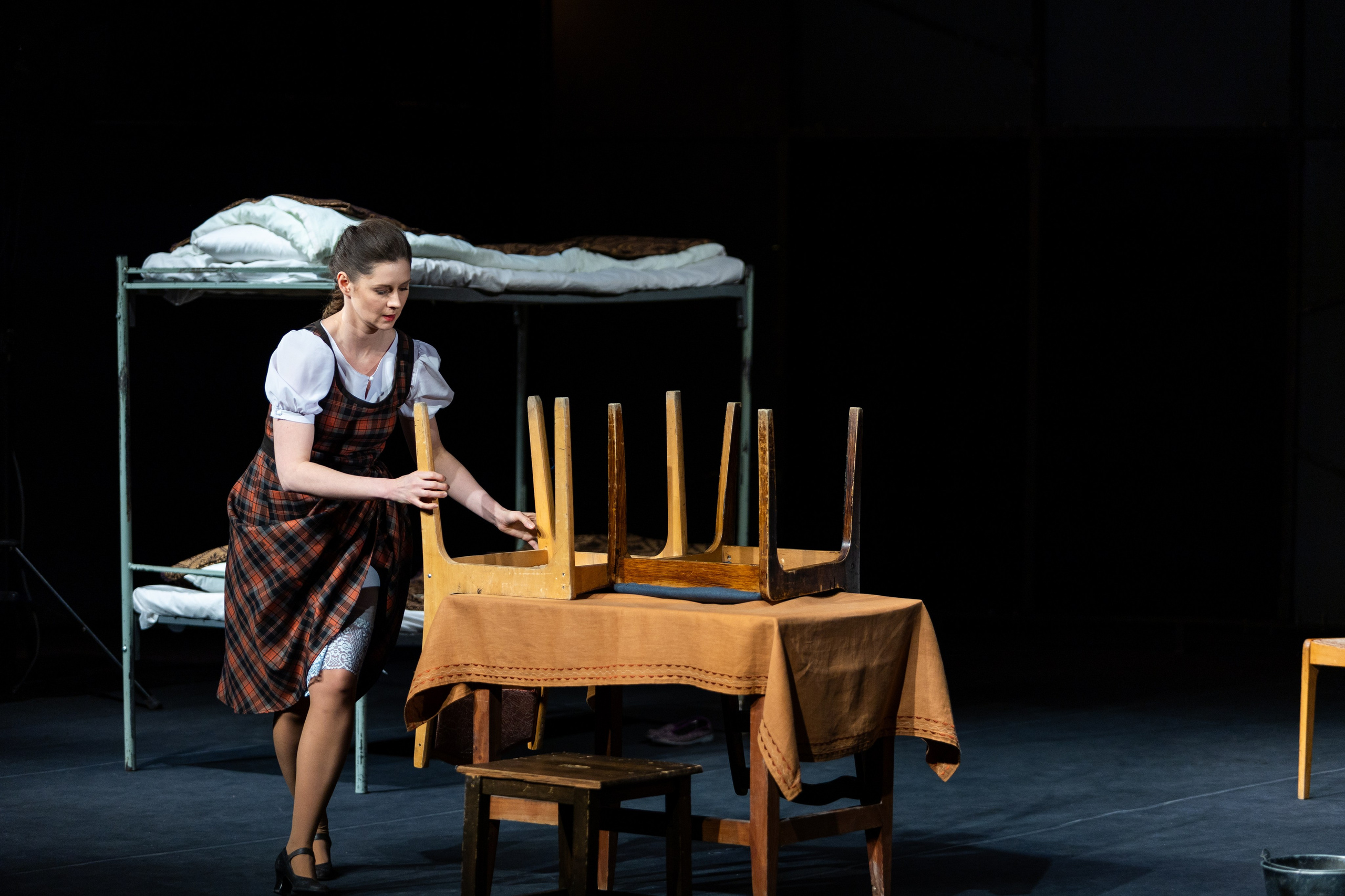 Новый театр «Фабричная девчонка». Профессиональный интерьерный и репортажный фотограф Минск и РБ. Максим Орлов