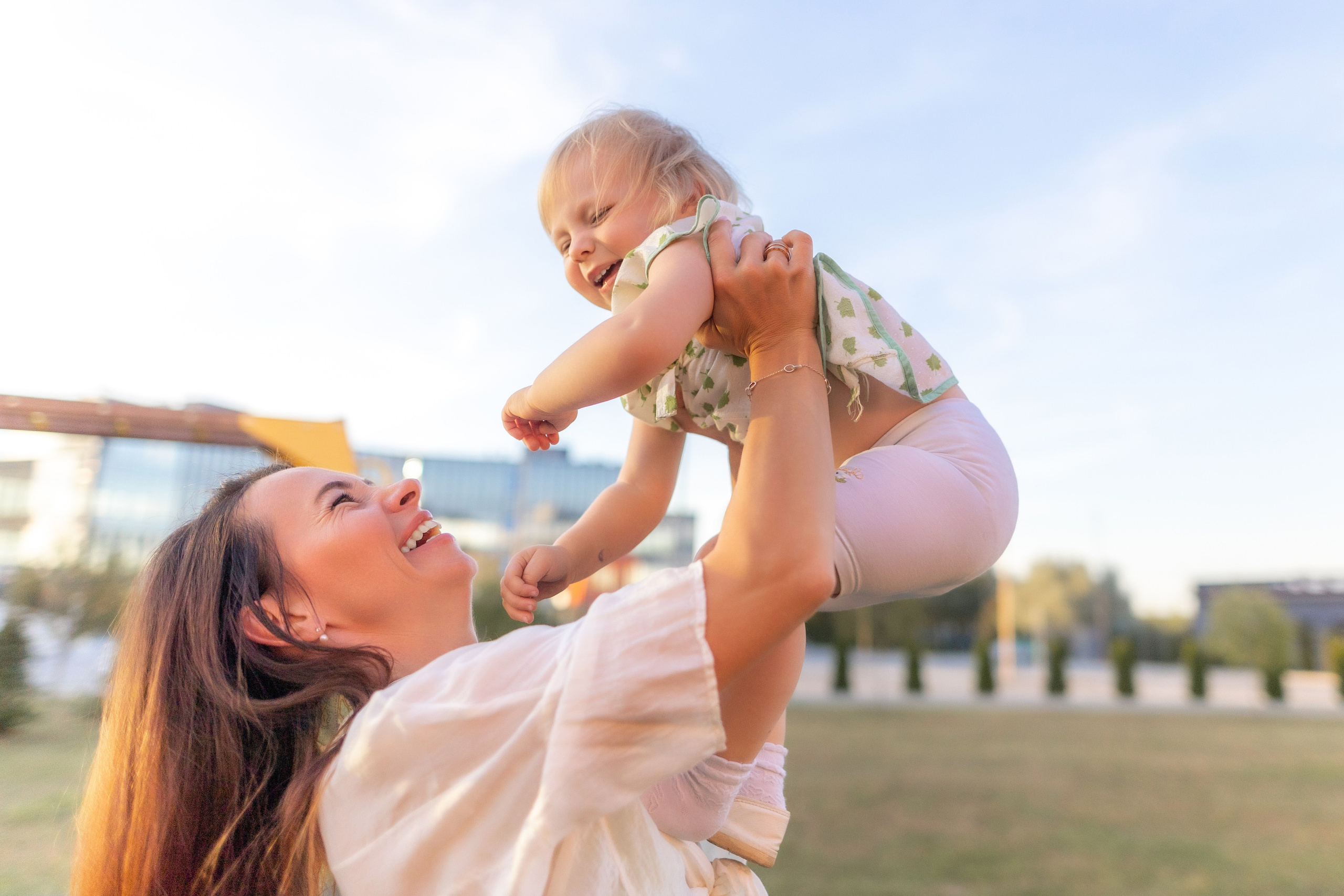Детская живая фотосессия. Профессиональный интерьерный и репортажный фотограф Минск и РБ. Максим Орлов