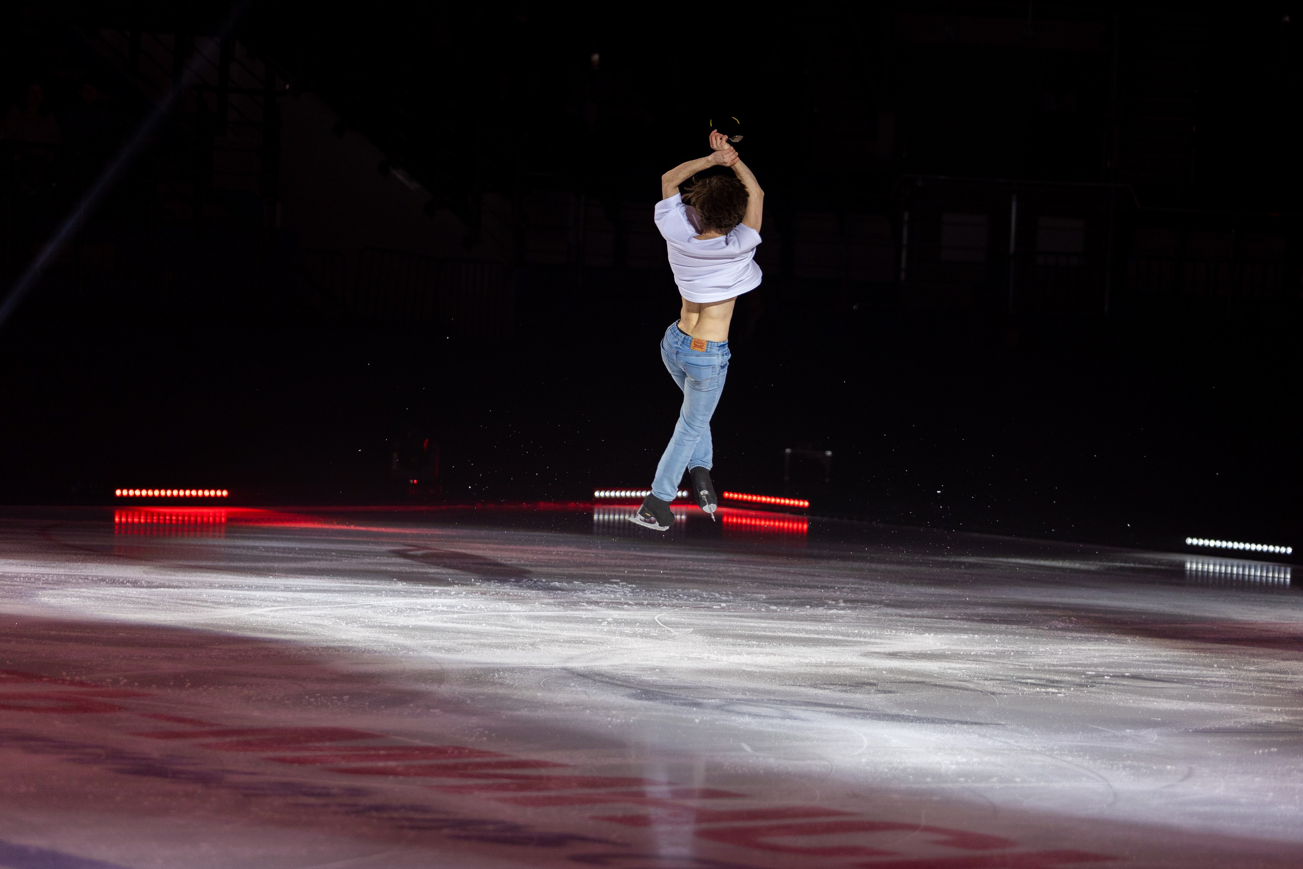 Ледовое шоу Ильи Авербуха 30.03.2024. Профессиональный интерьерный и репортажный фотограф Минск и РБ. Максим Орлов